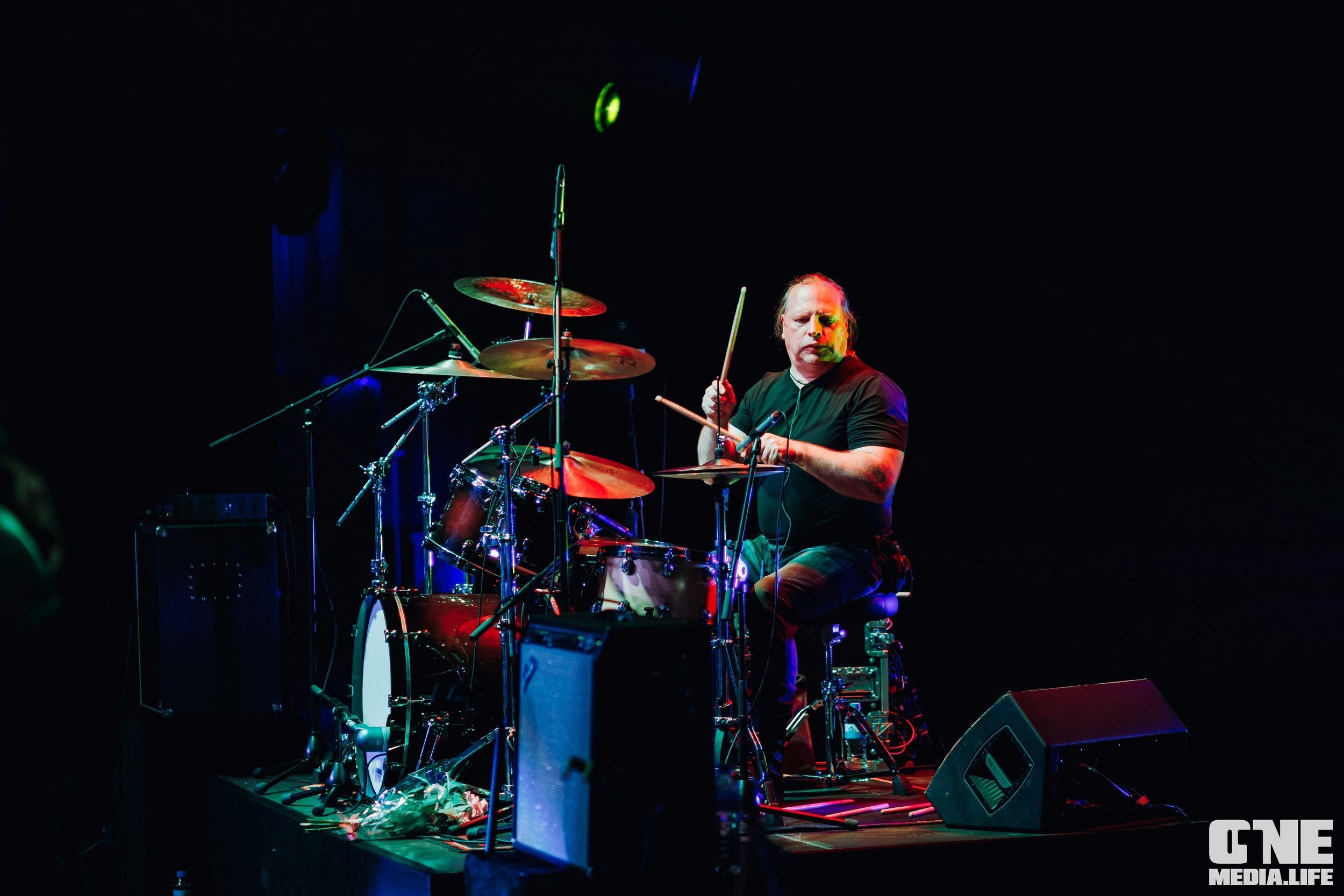 Фоторепортаж из театра эстрады Янтарь-холл. One Media Life: фоторепортажи, фотоотчеты с мероприятий и заведений