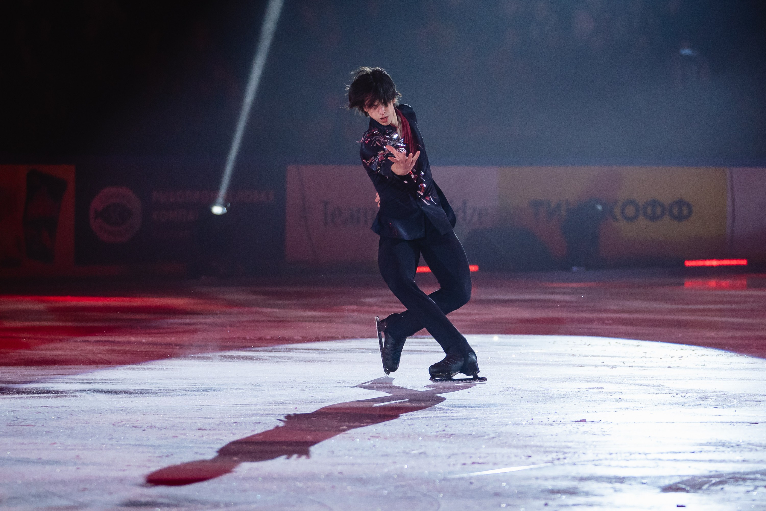 Шоу «Чемпионы на льду» в Новосибирске. Воробьева Ксения — Спортивный и танцевальный фотограф Новосибирск