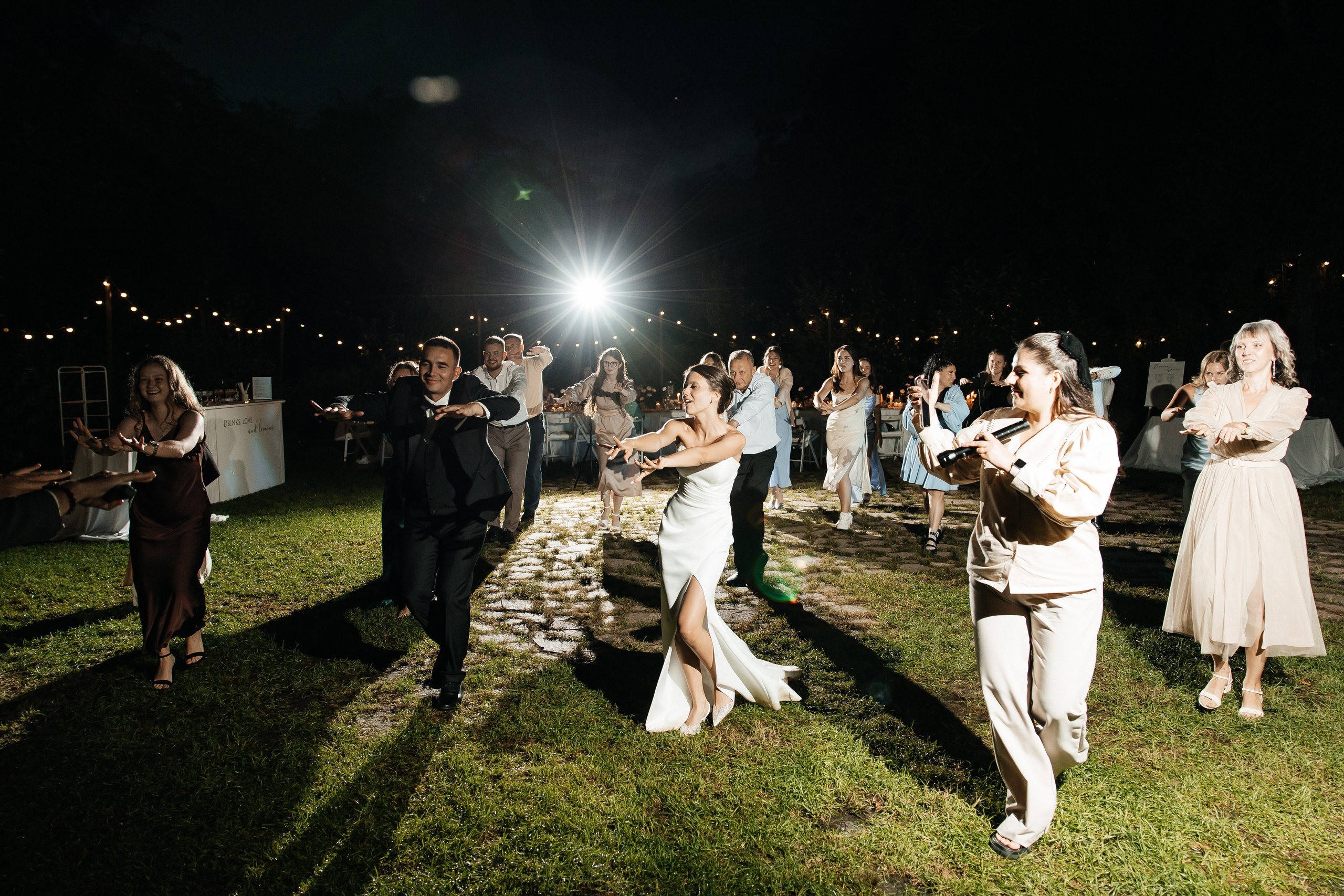 Свадьба в Доме на Есенина Владивосток. Организация свадеб и других мероприятий во Владивостоке от «Рядом быть»