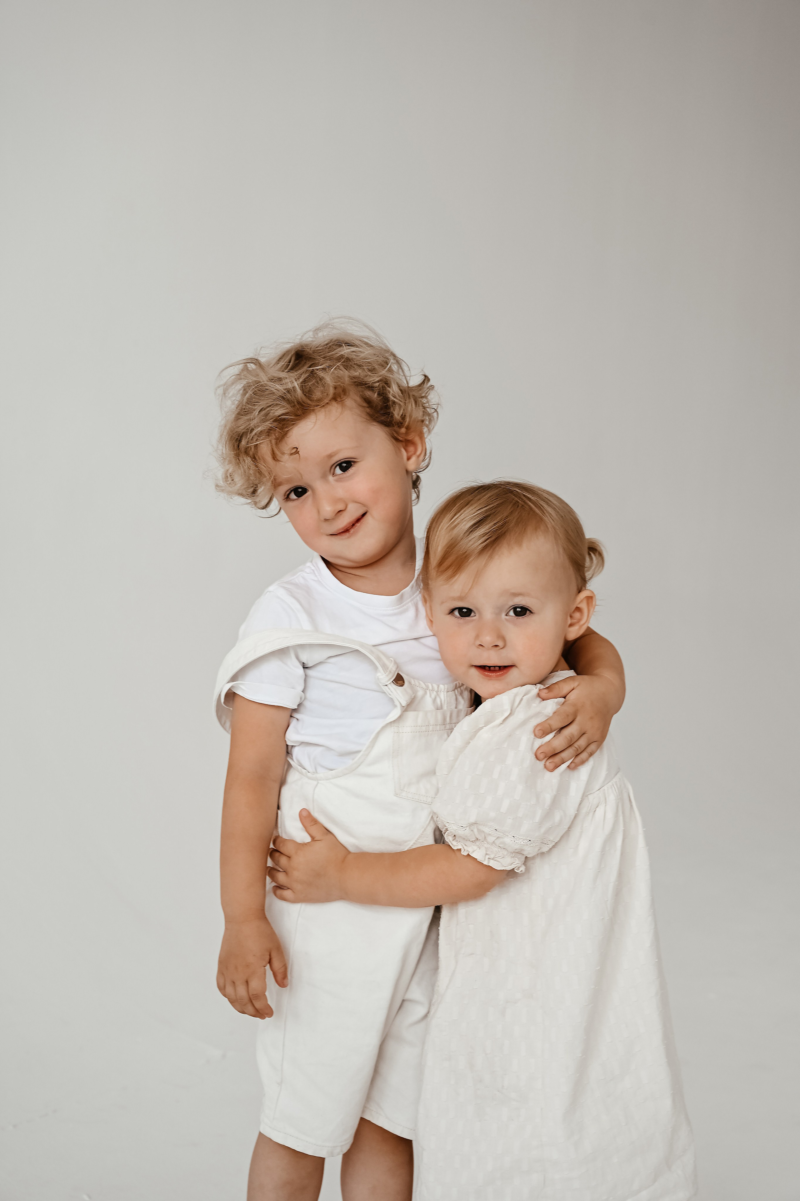 Семейка Блем. Выпускные альбомы в Кургане, Твой альбом, Книга