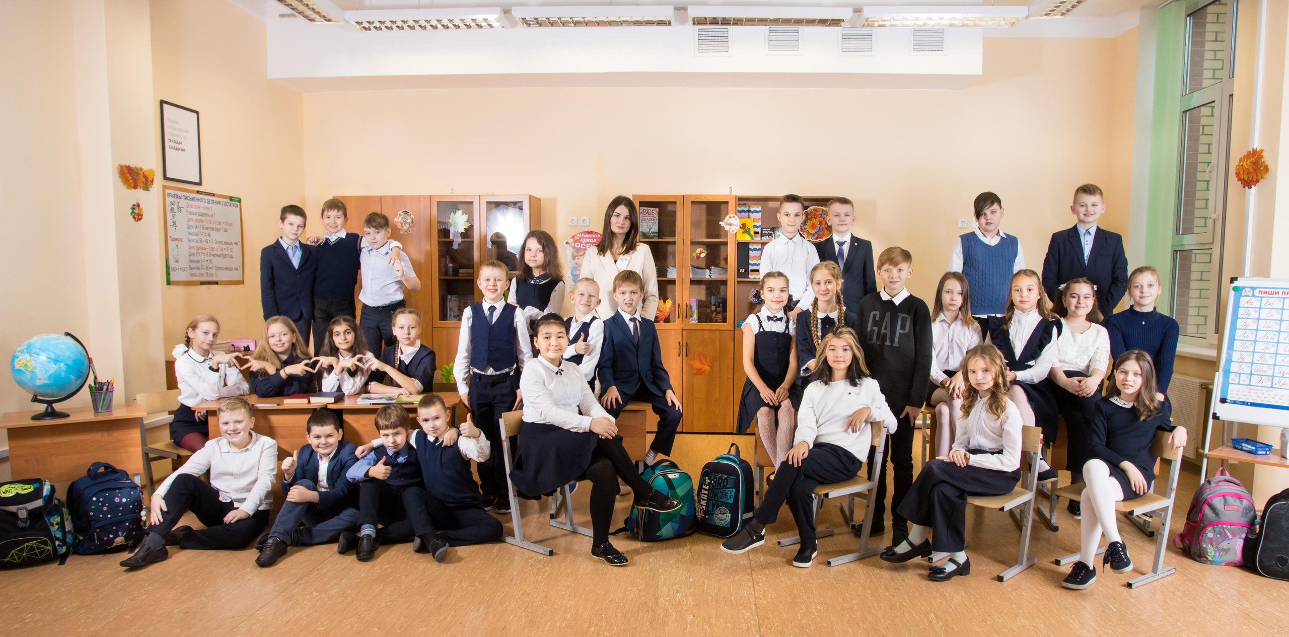 Общая фотография. ВЫПУСКНЫЕ АЛЬБОМЫ для детского сада и школы Санкт-Петербург и Лен. область