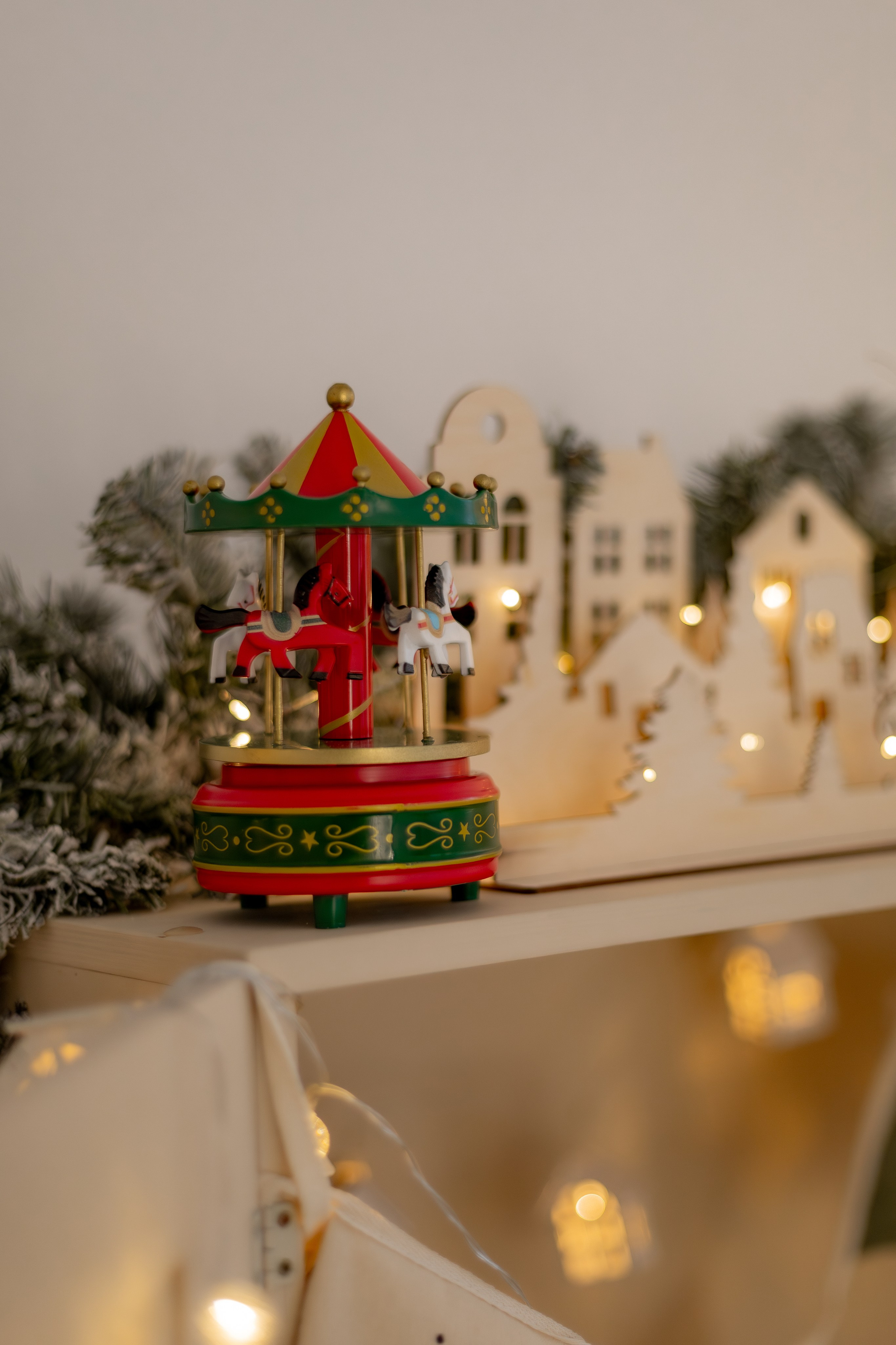 Новогодняя фотосессия семейная в Мытищах. Фотостудия «Птичка» Мытищи,