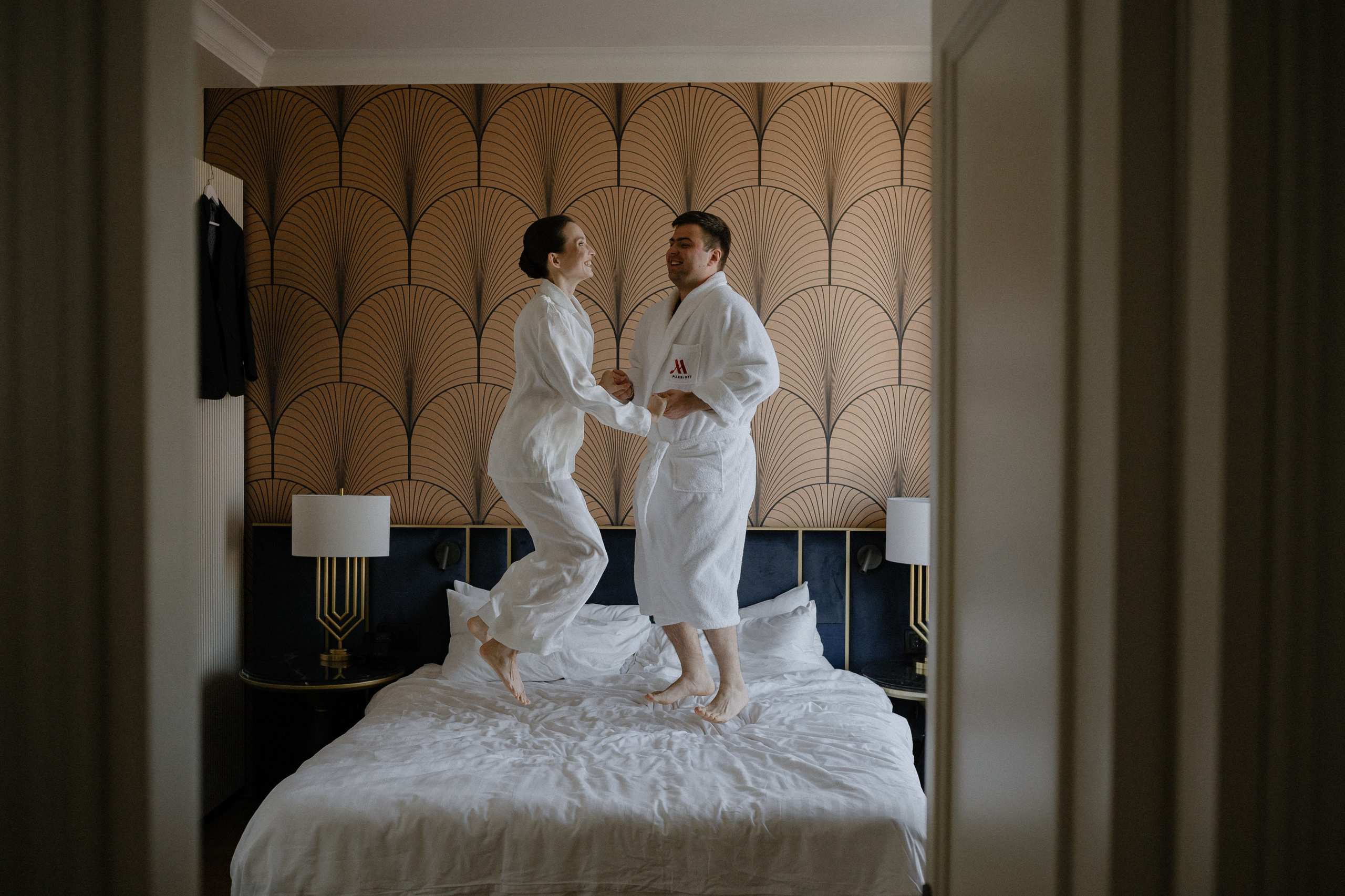 Свадебное утро и фотосессия в отеле Marriott Imperial Plaza. Свадебный фотограф Москва — Сергей и Татьяна
