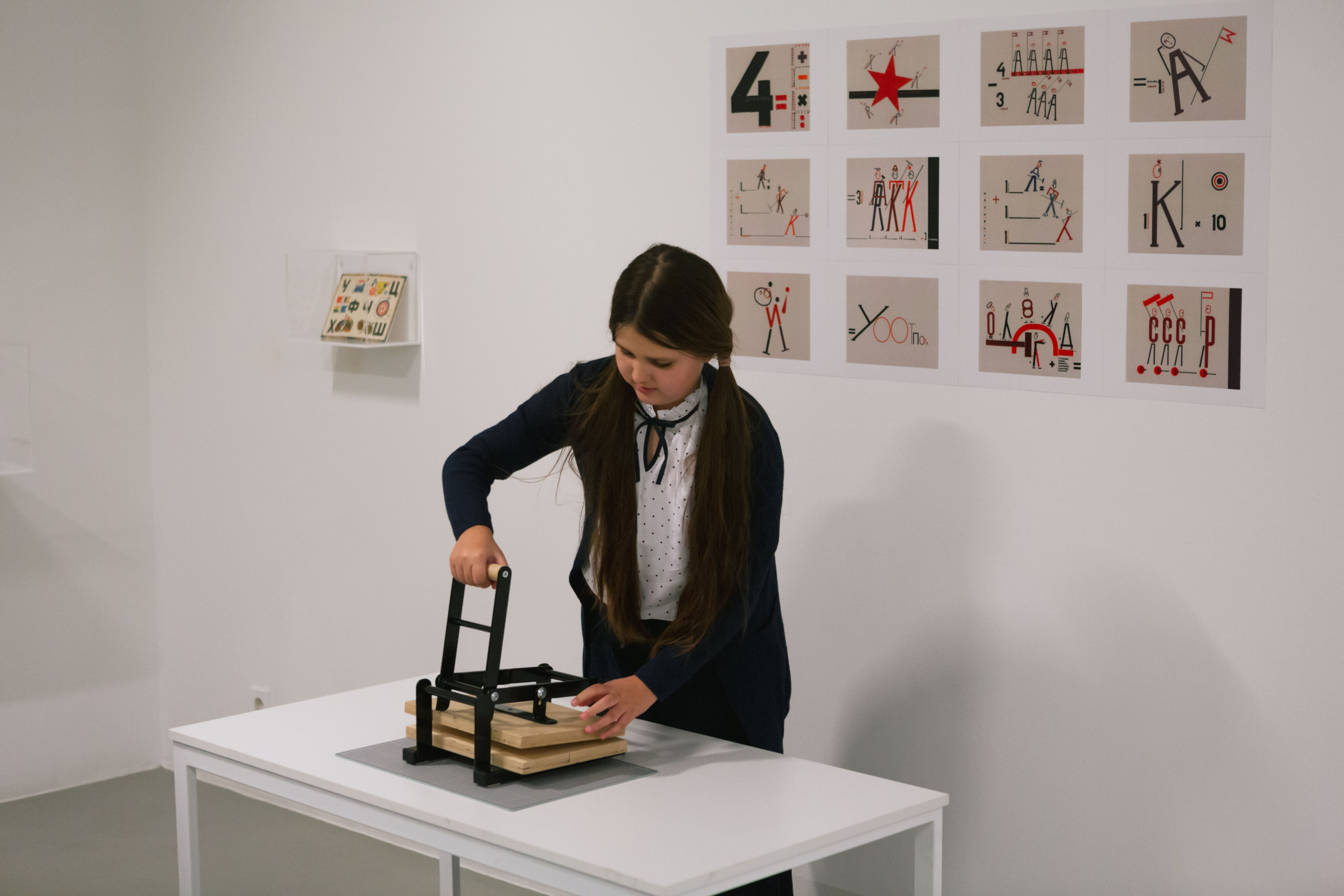 Детская студия «Киношка» г. Москва. Выпускные альбомы и школьный фотограф в Подольске, Троицке, Щербинке, Москве и Московской области