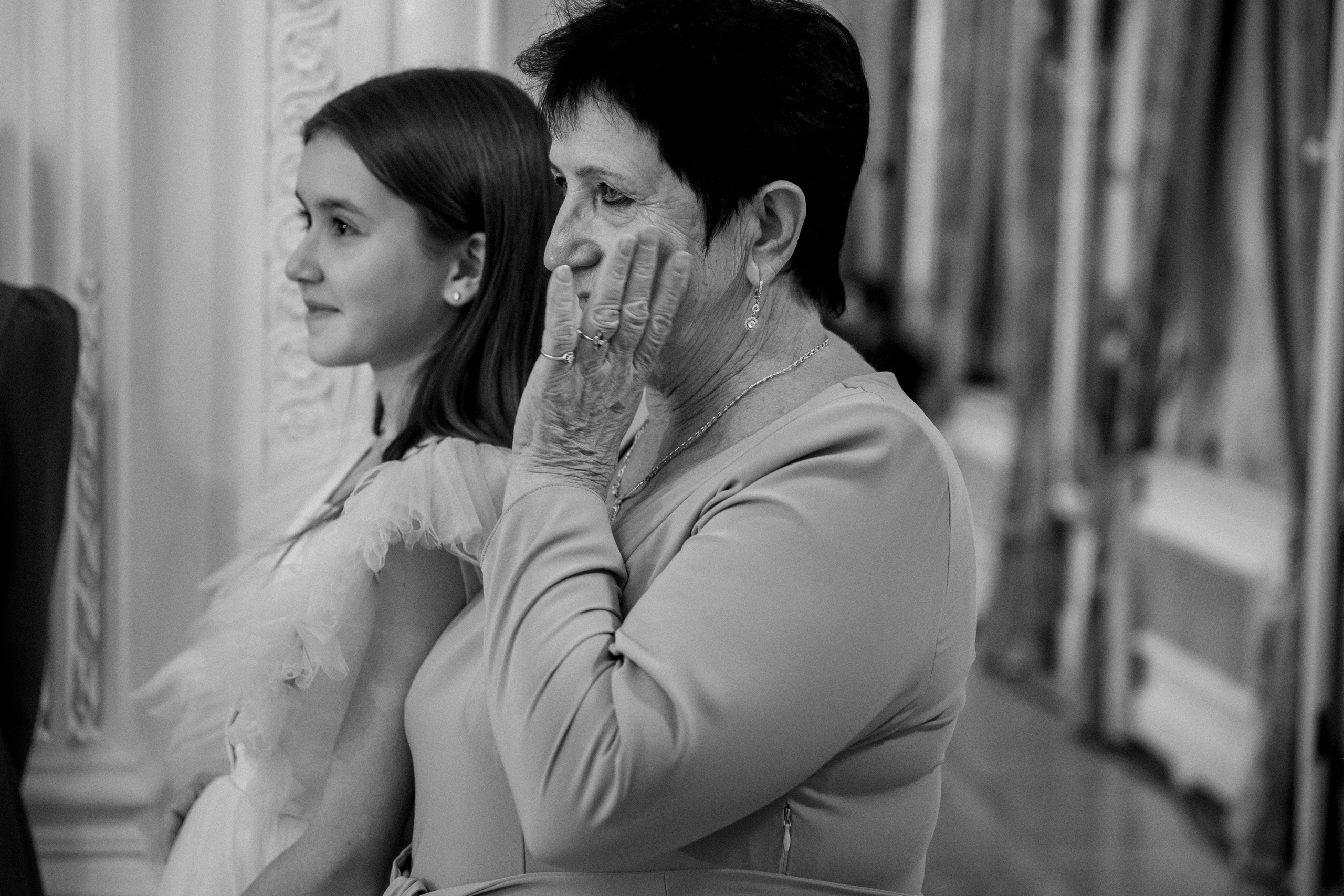 Свадебная фотосессия во Дворце Нарышкиных-Трубецких. Свадебный фотограф в Санкт-Петербурге Никита Кузякин