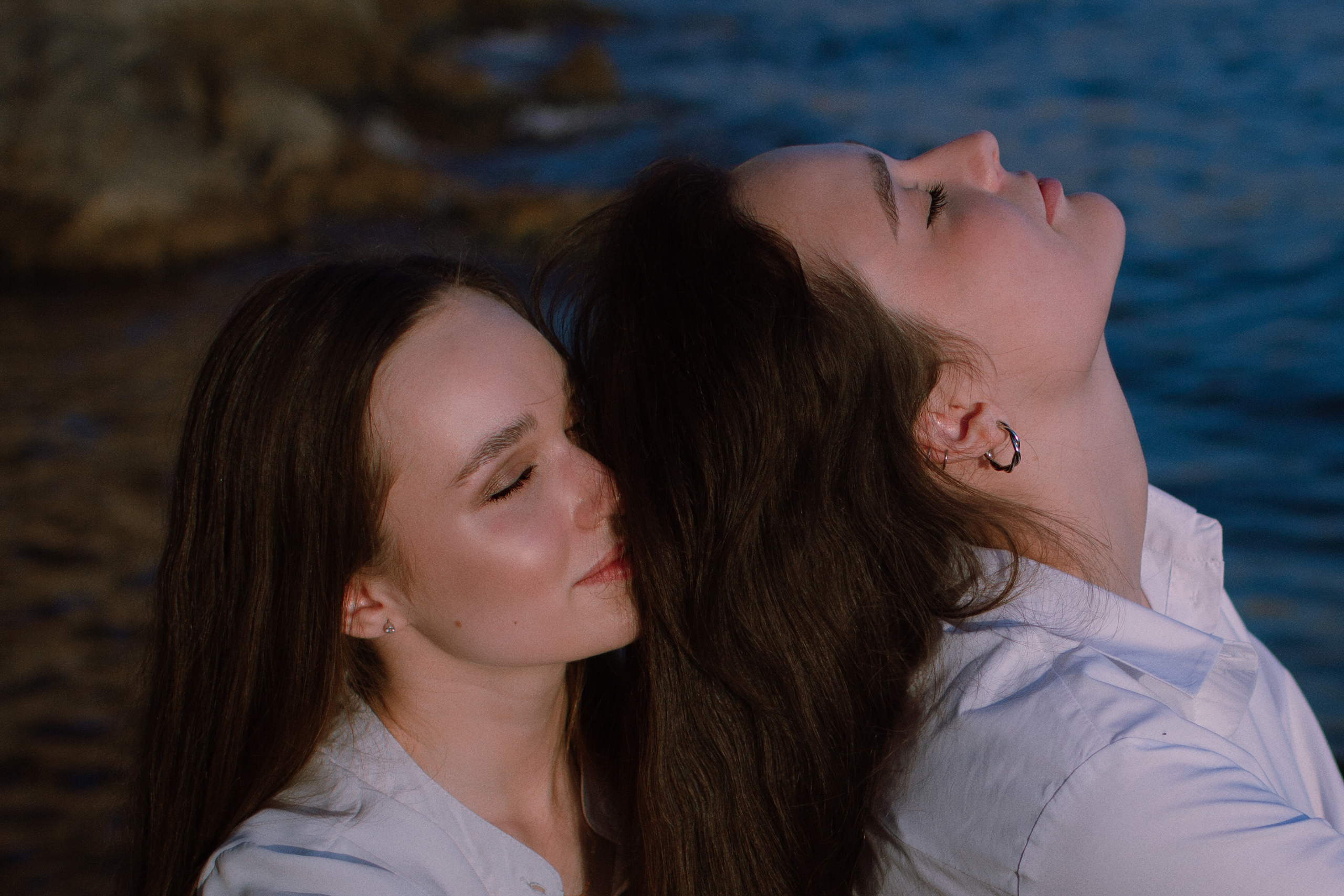 Фотосессия подруг. Морской пляж. Лето 2021. Севастополь. Фотограф и видеограф в Ставрополе Инна Попова