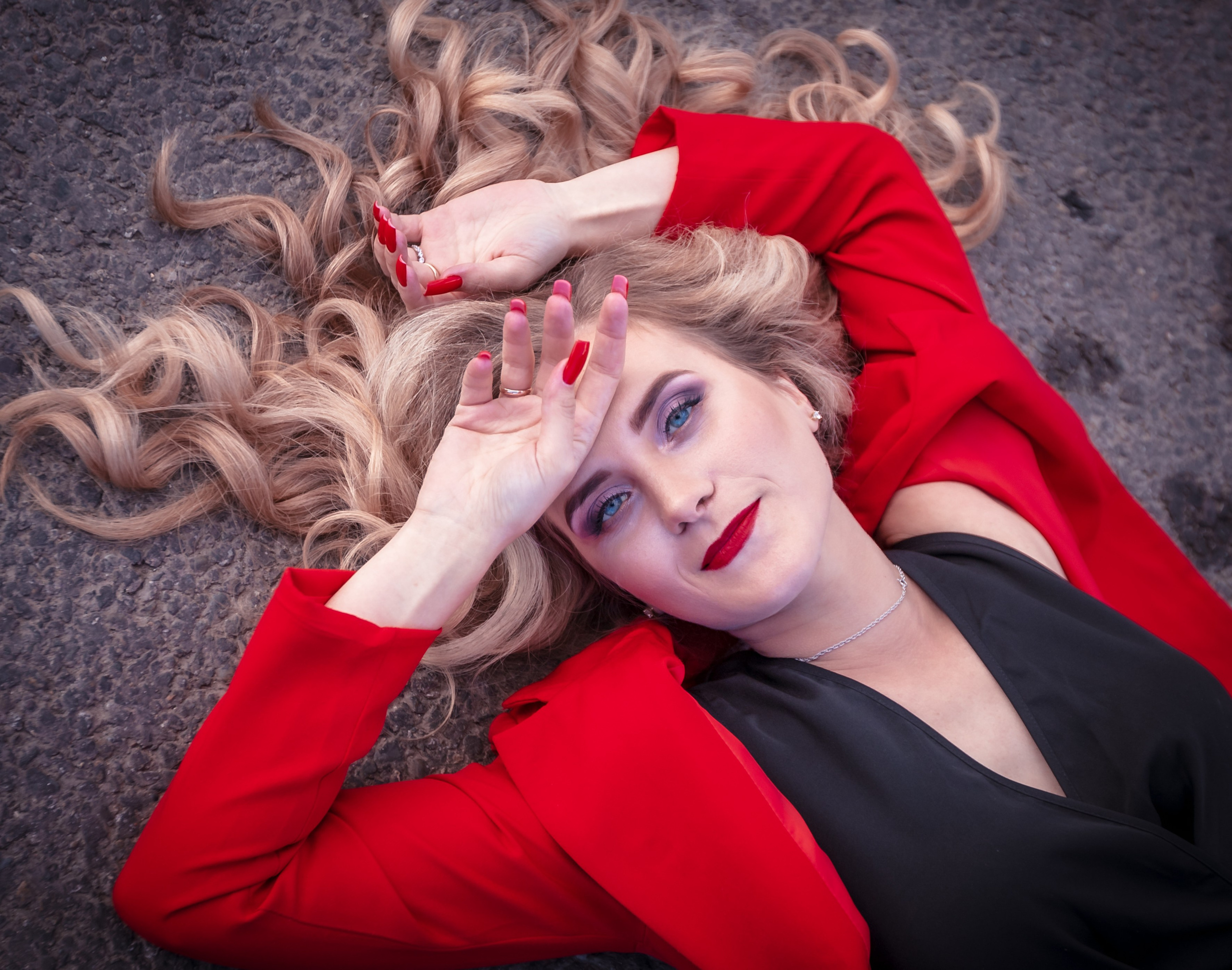 Красная ласточка и Ирина. Фотограф и видеограф в Ставрополе Инна Попова