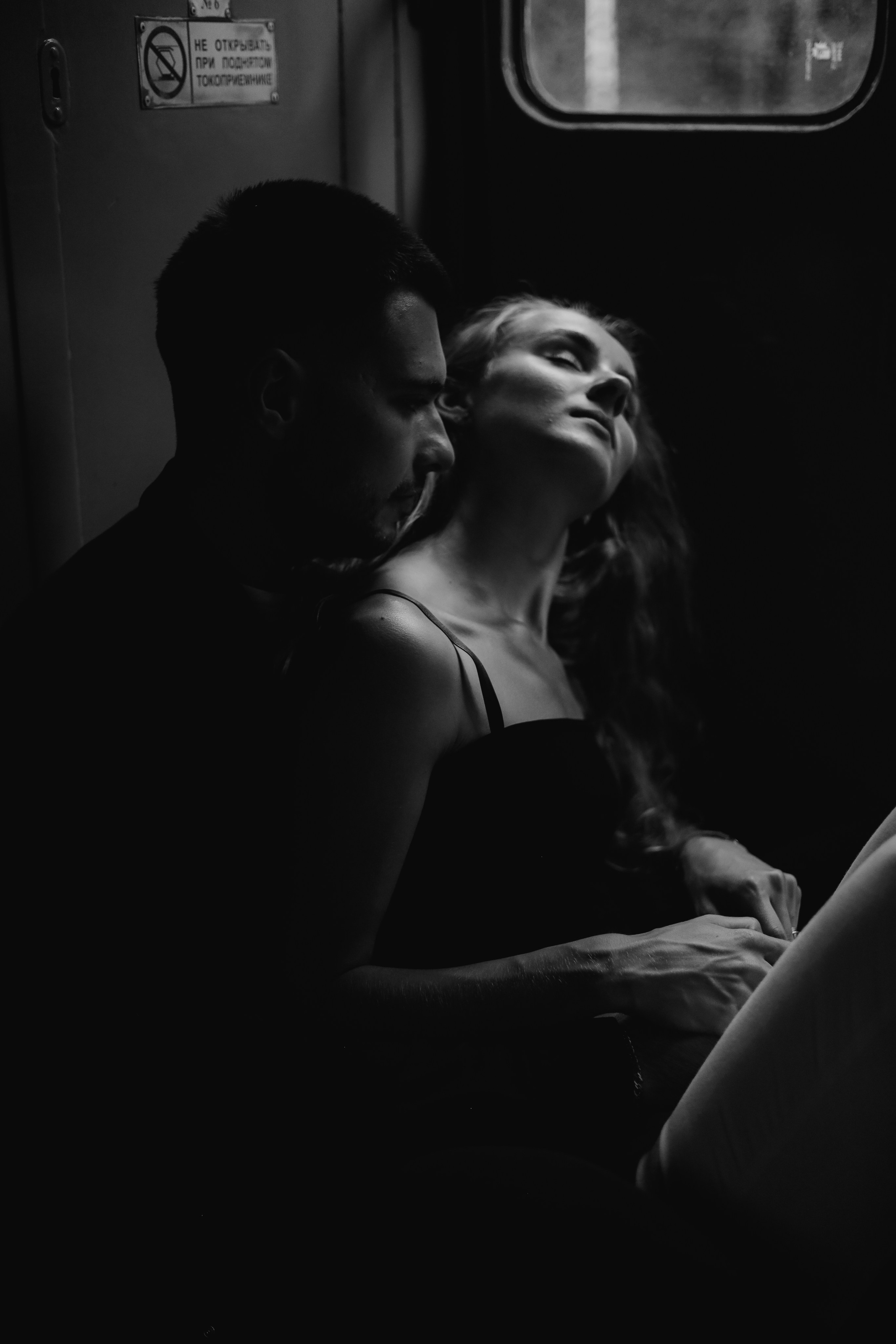 «А может махнуть куда-нибудь куда глаза глядят?..». Свадебный фотограф Беларусь Ольга Козыренко