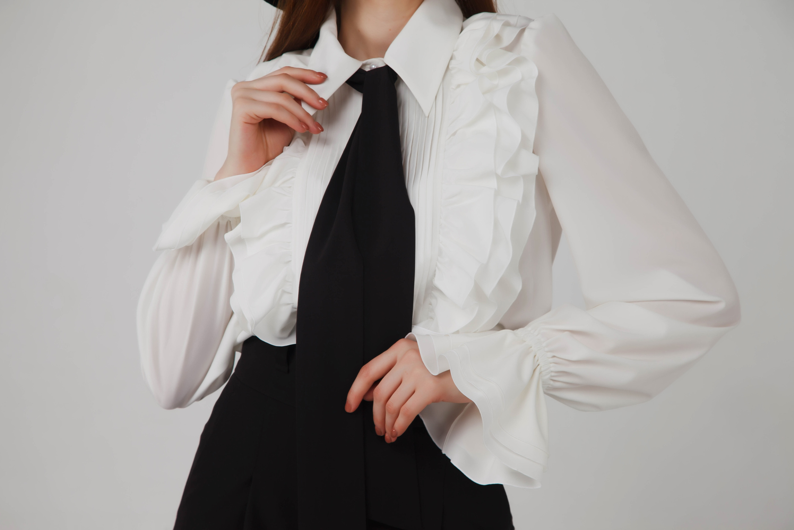 Фотосъемка дизайнерской одежды для интернет магазинов Wildberries.ru и. AGarte: фото- и видео съемка в СПб и Москве