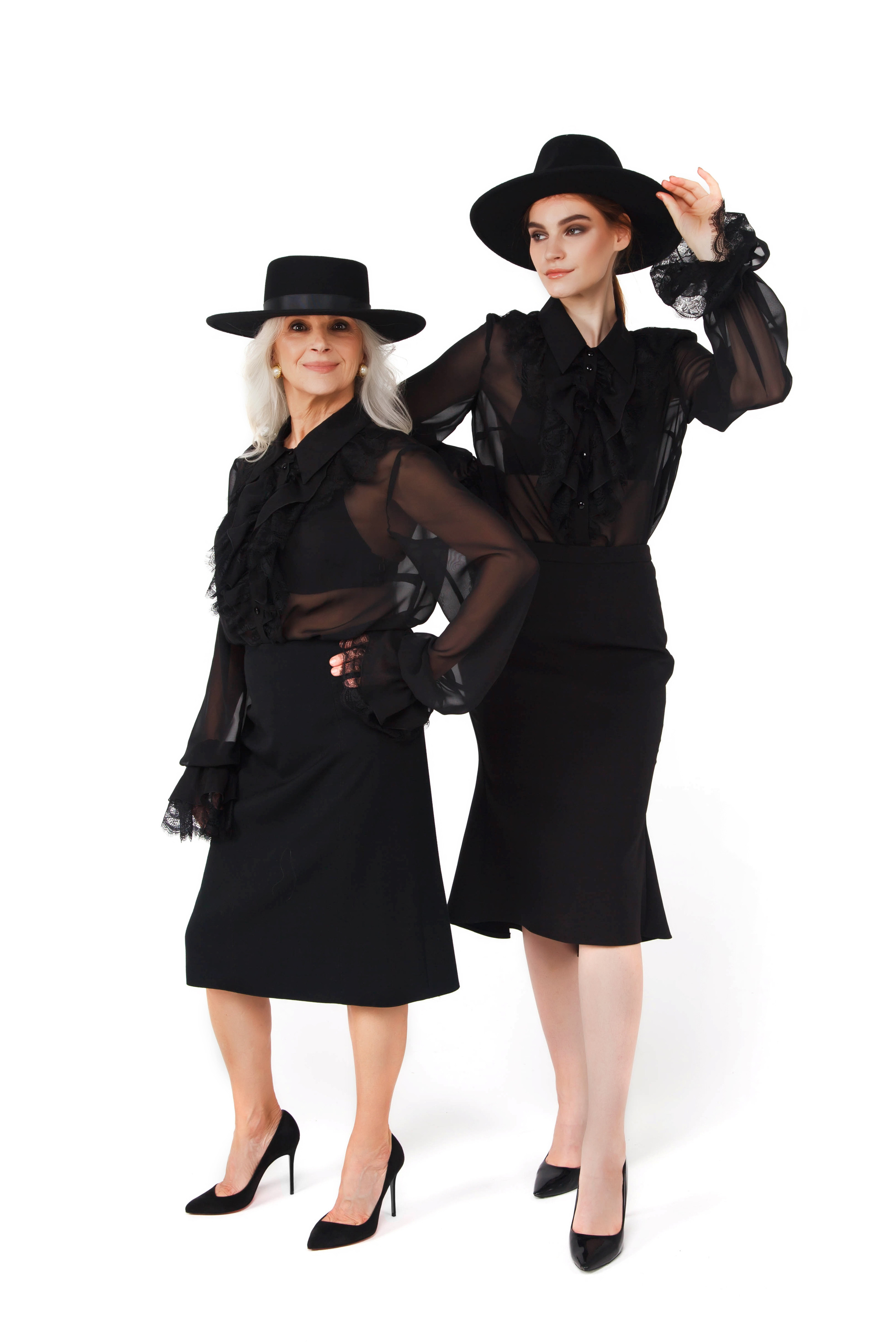 Фотосъемка дизайнерской одежды для интернет магазинов Wildberries.ru и. AGarte: фото- и видео съемка в СПб и Москве