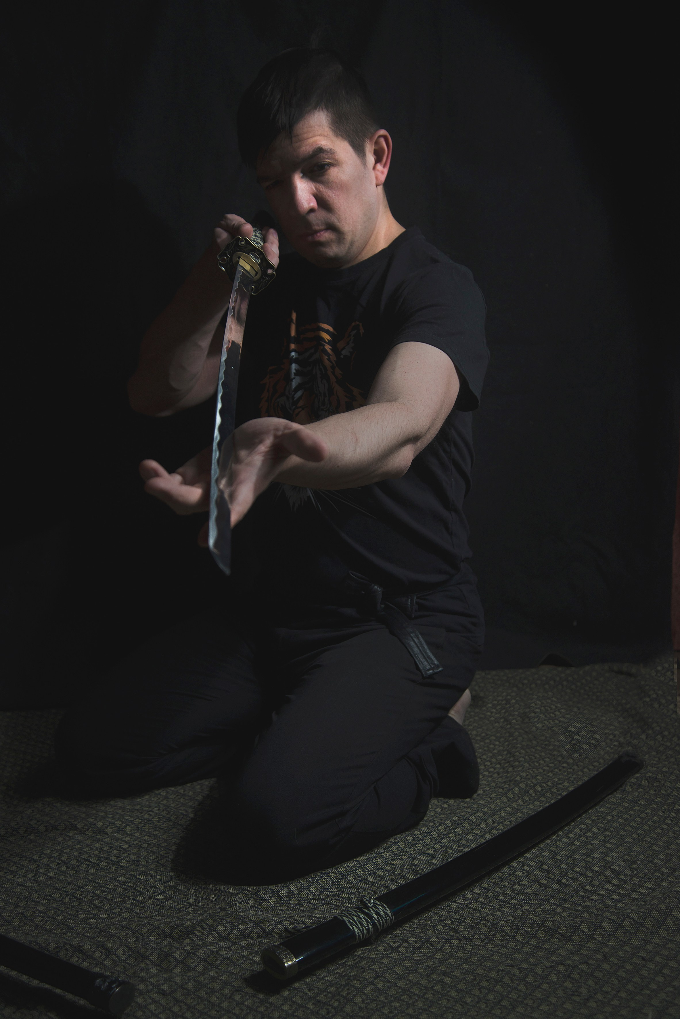 Фотосессия: ЛЕОНИД. Мир вокруг меня