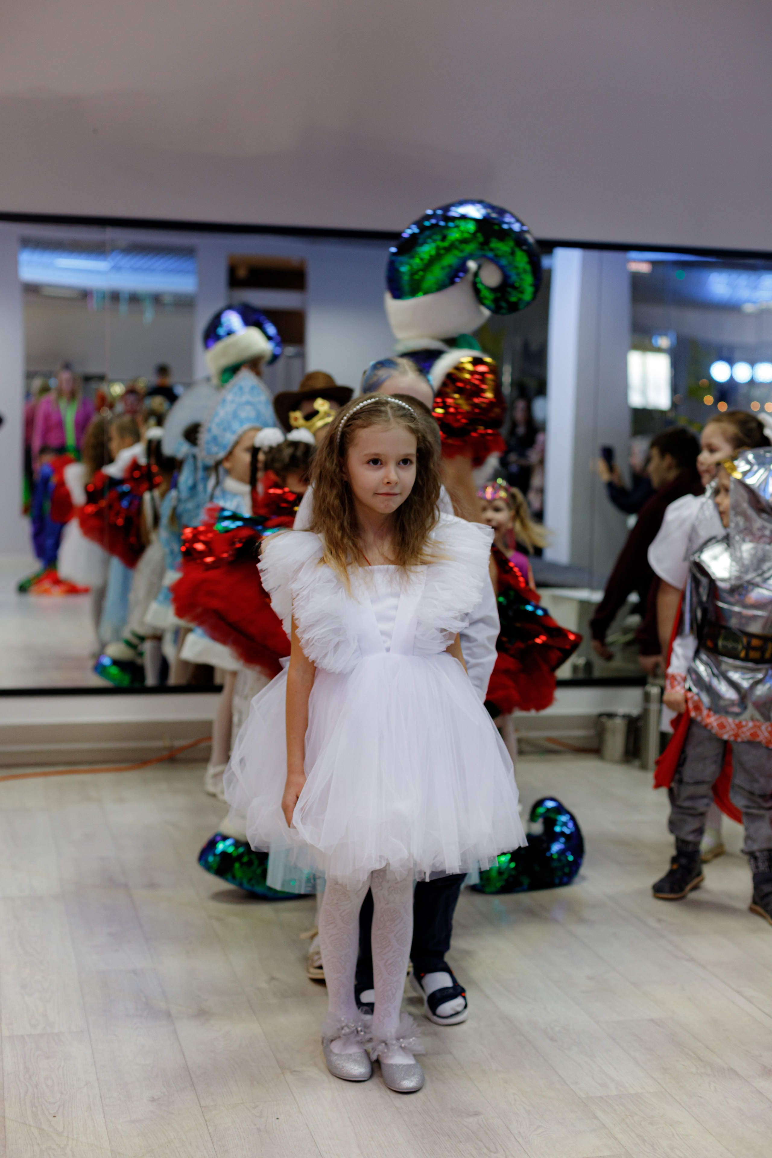 HAPPY NEW YEAR PART/5. Photokarish