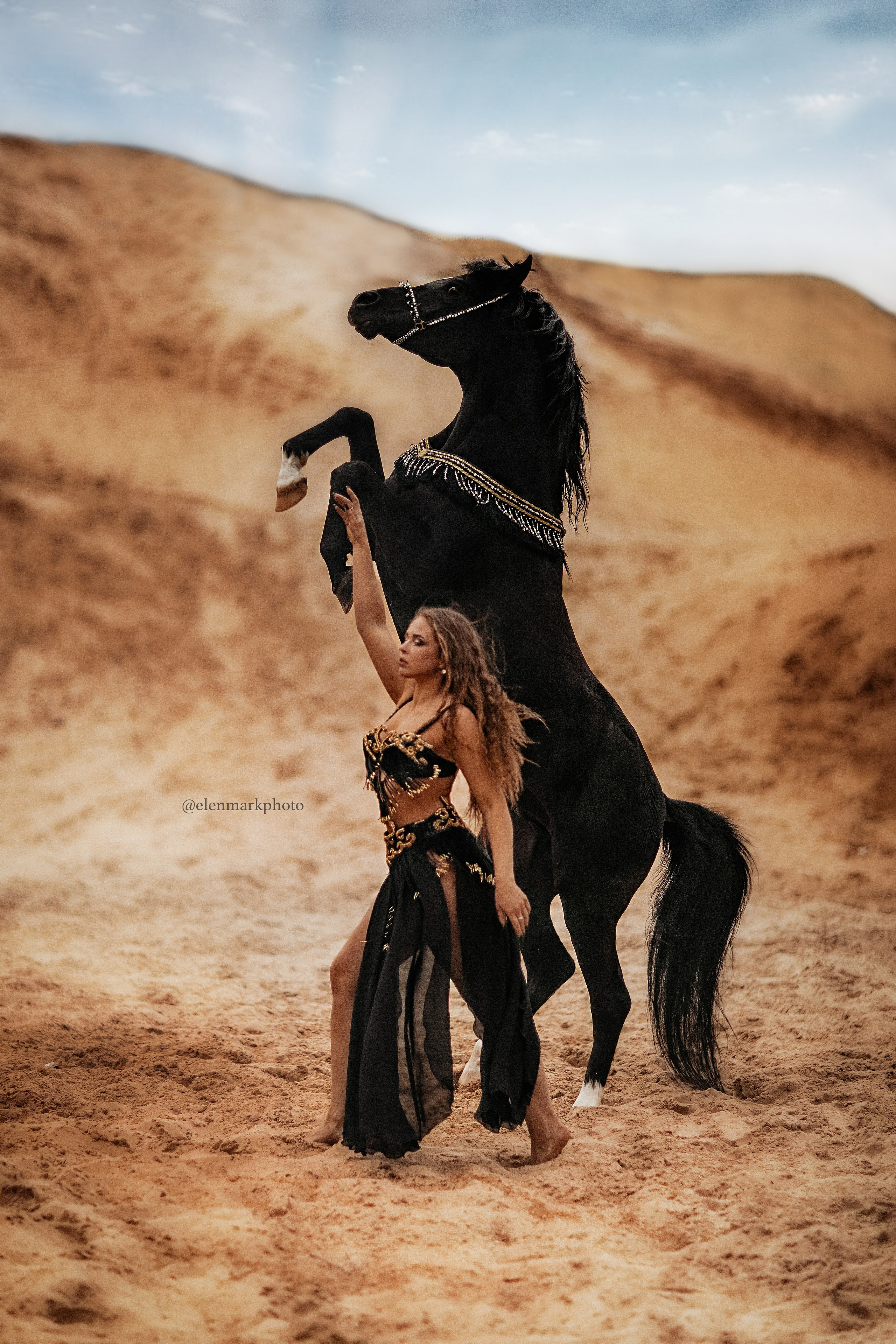 Восточная фотосессия с конем. Женский и свадебный фотограф в Москве Елена Тараскина
