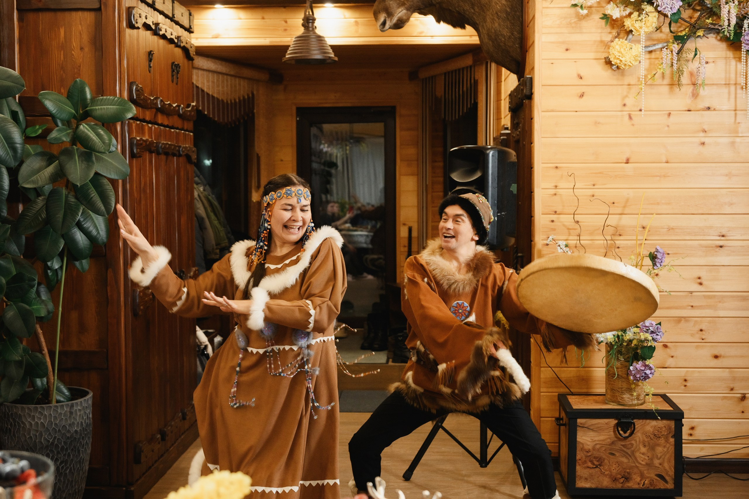 Семейный день рождения в уютной атмосфере, живые эмоции гостей, репортажная съёмка мероприятия, Петропавловск-Камчатский.