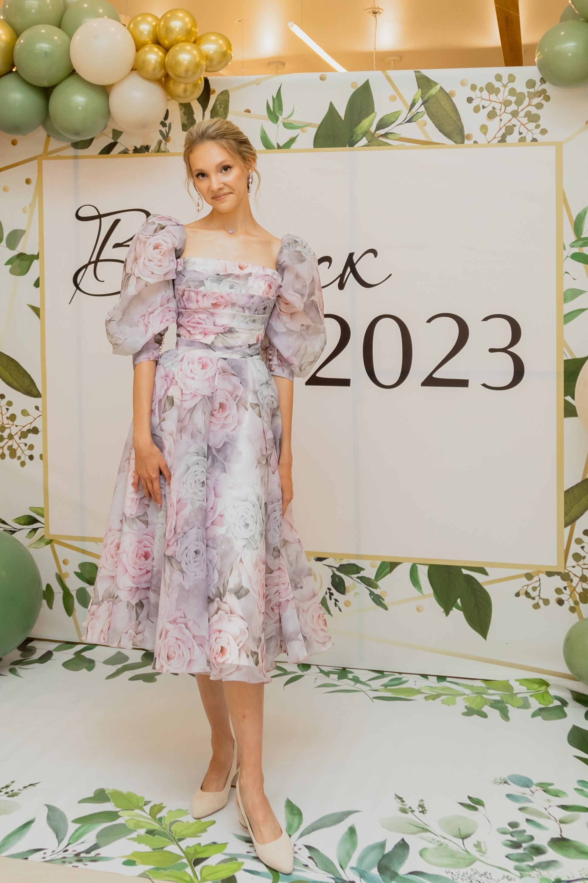 Выпускной. Выпускные альбомы — заказать альбом на выпускной в Новосибирске