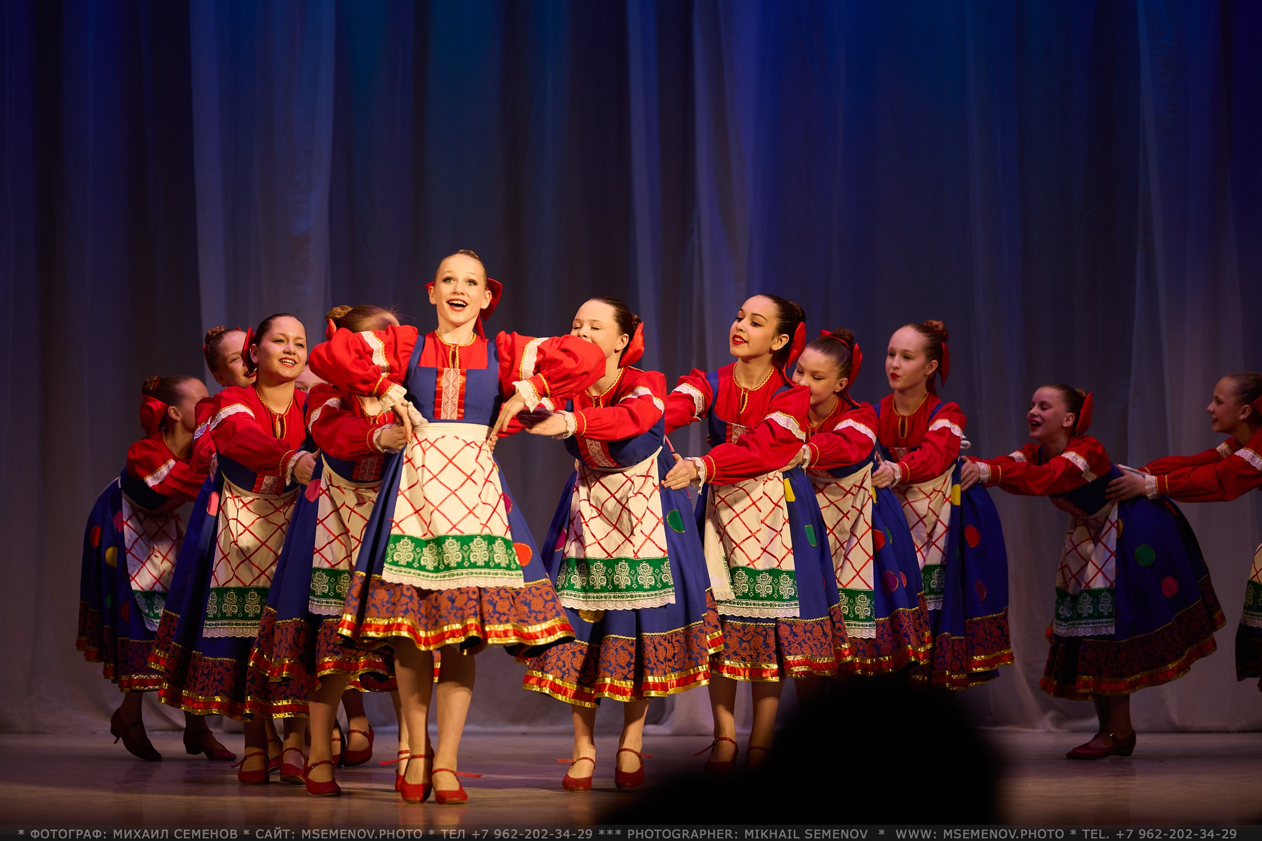 Фоторепортаж с Концерта «Волжанка» и «Задоринка»