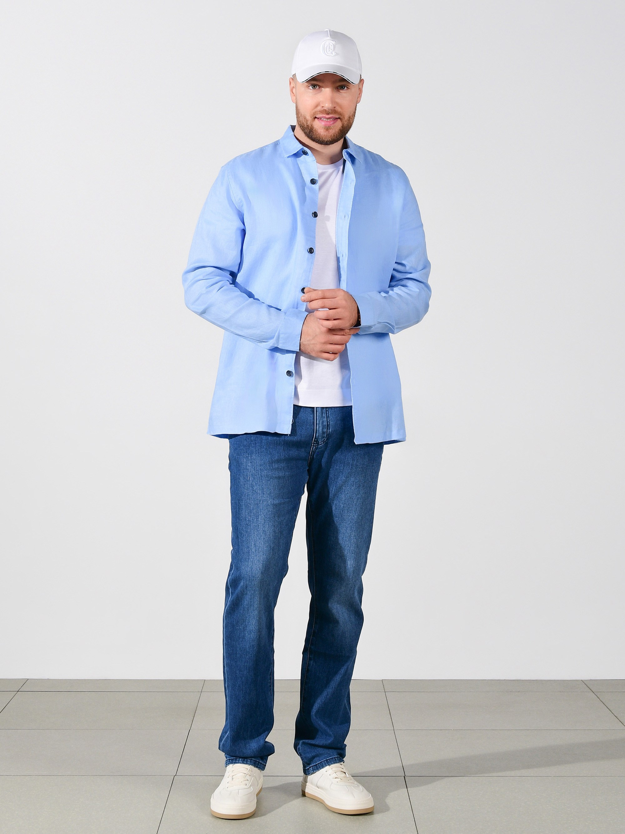 Съемка одежды для маркетплейсов. Фотосъемка одежды на модели в Москве. Предметная фотосъемка для маркетплейсов в Москве. Предметный фотограф Дмитрий Дрогунов