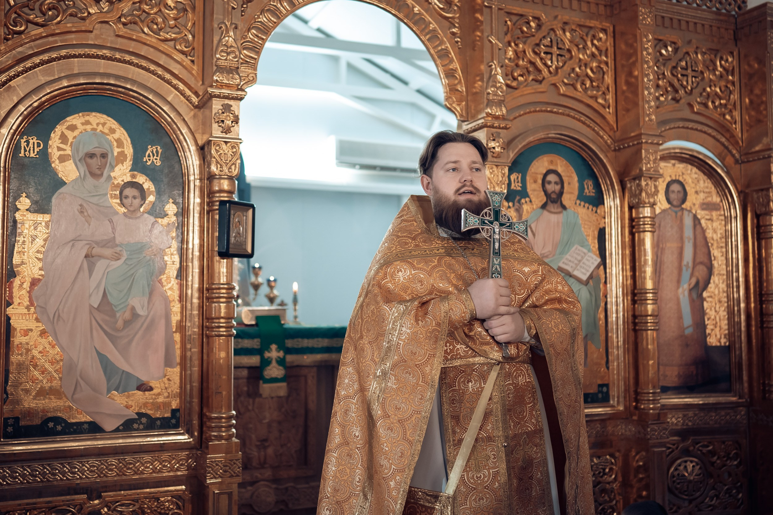 Богослужения в храме Прп.Виталия Александрийского г. Севастополь. Церковный фотограф Севастополь