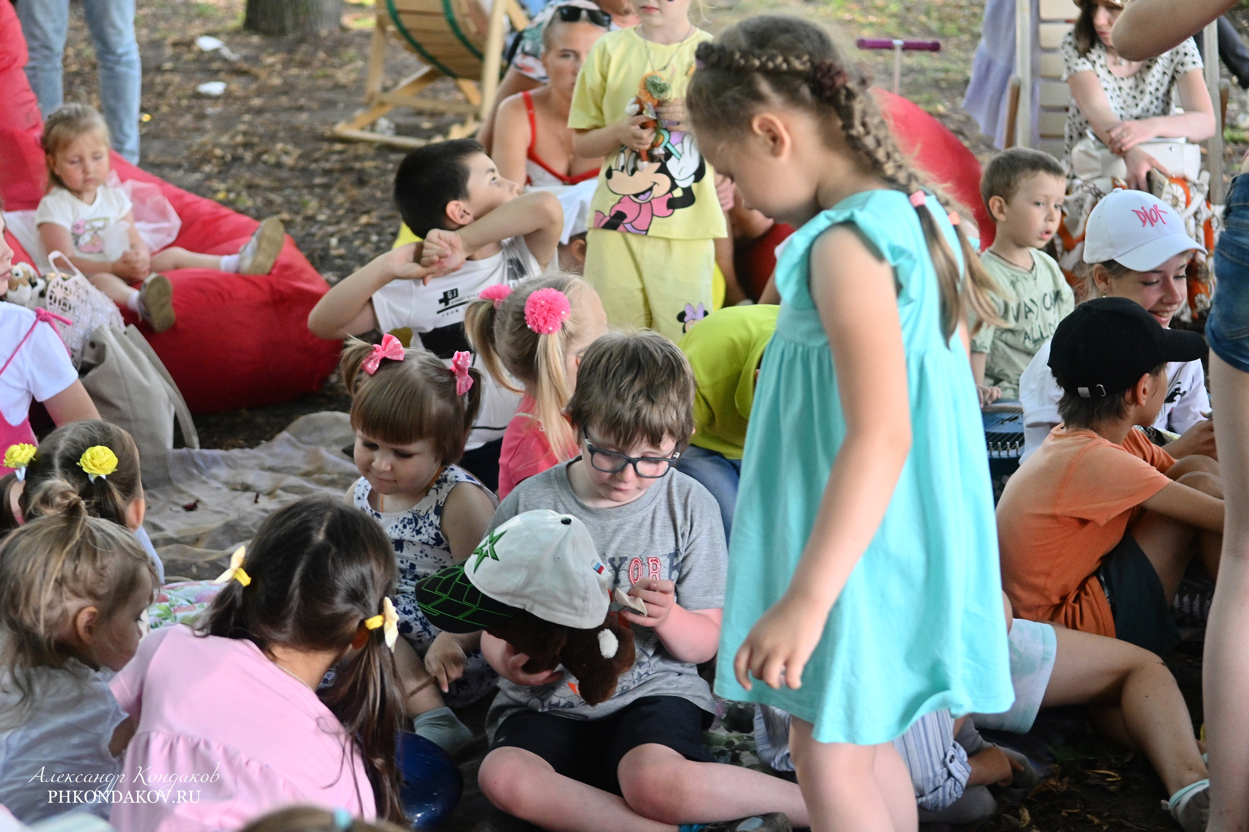 Съемка дня города в Иваново. Фотограф в Иваново: Каталожная съемка одежды и постельного белья, Wildberries