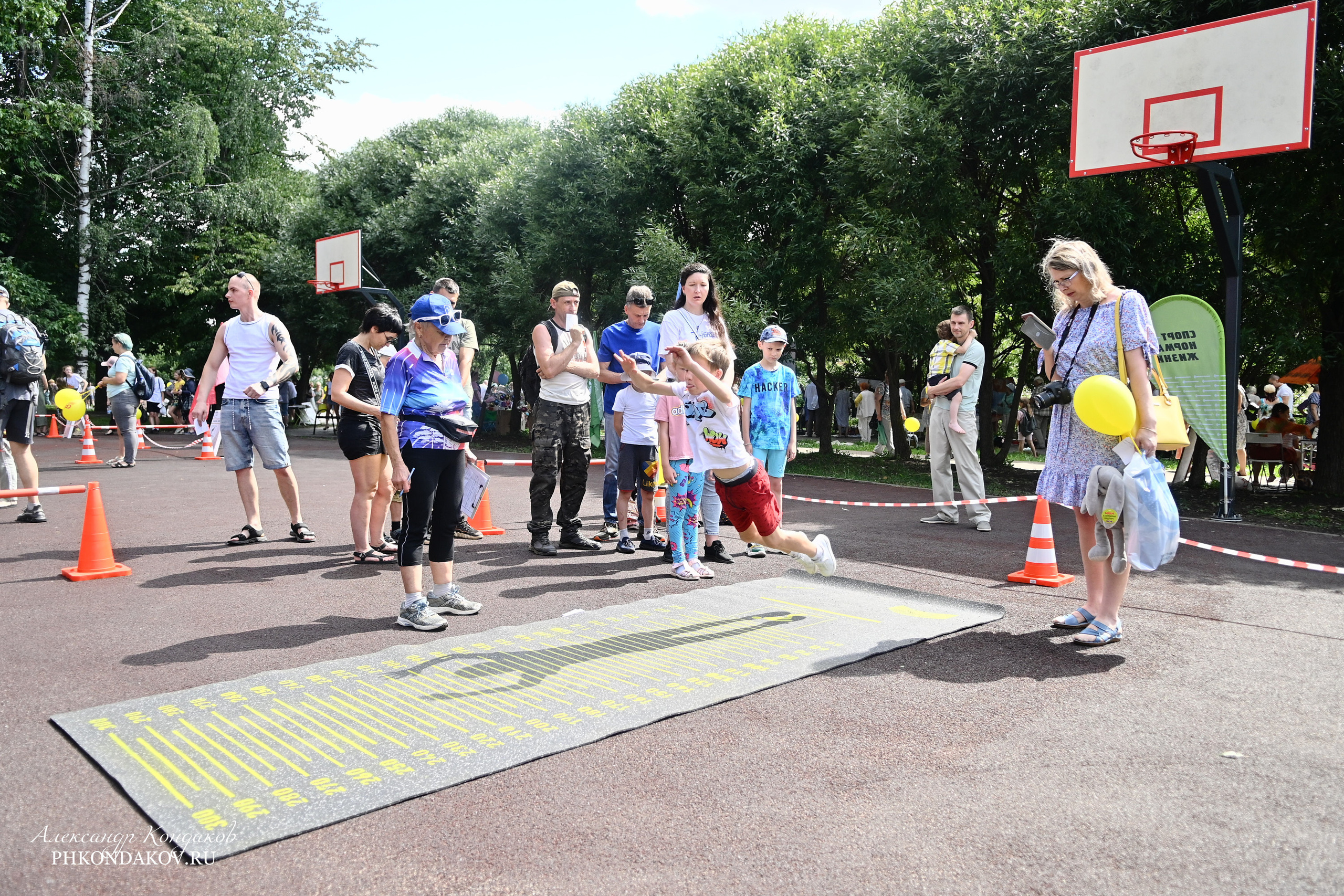 Съемка дня города в Иваново. Фотограф в Иваново: Каталожная съемка одежды и постельного белья, Wildberries