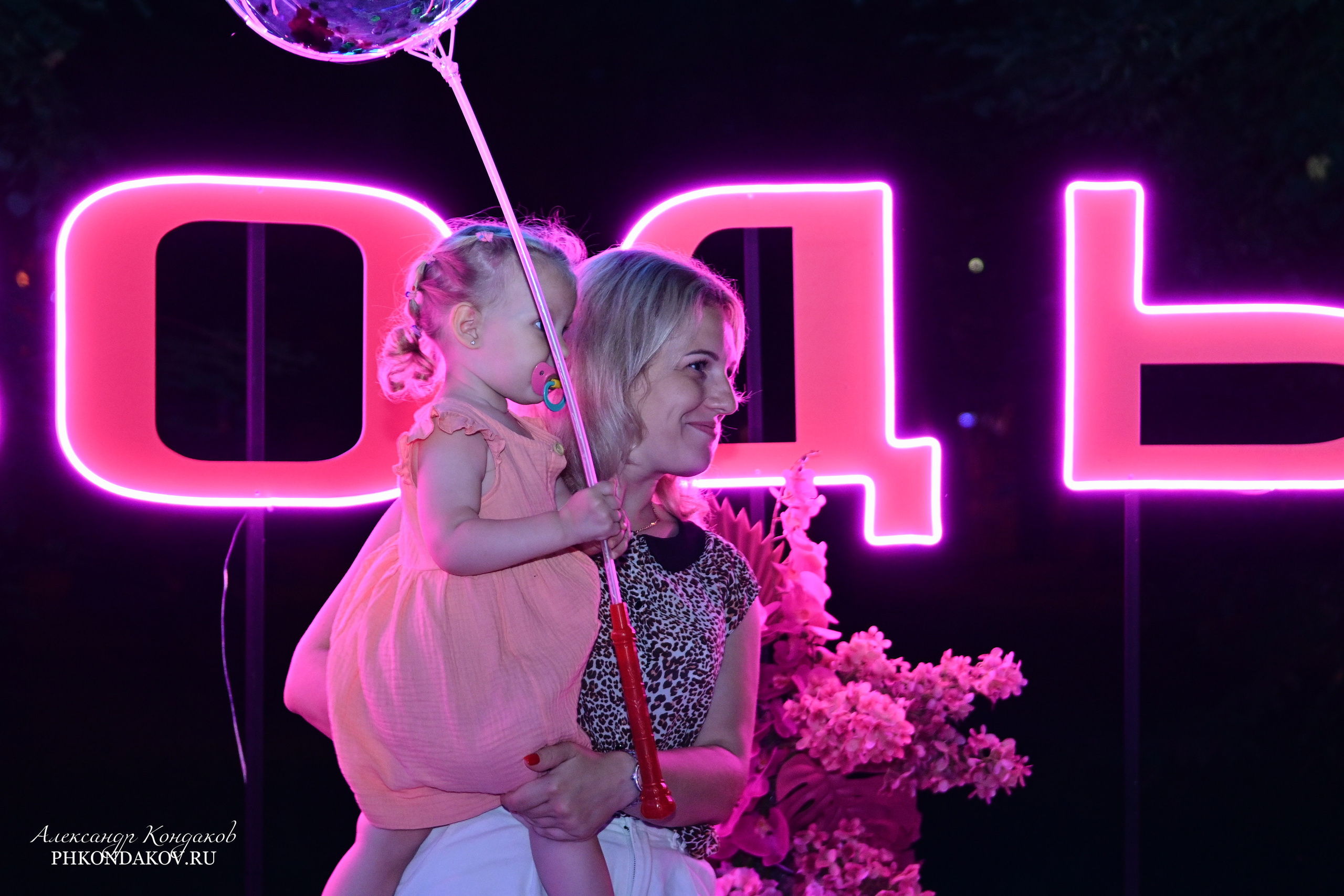 Съемка дня города в Иваново. Фотограф в Иваново: Каталожная съемка одежды и постельного белья, Wildberries