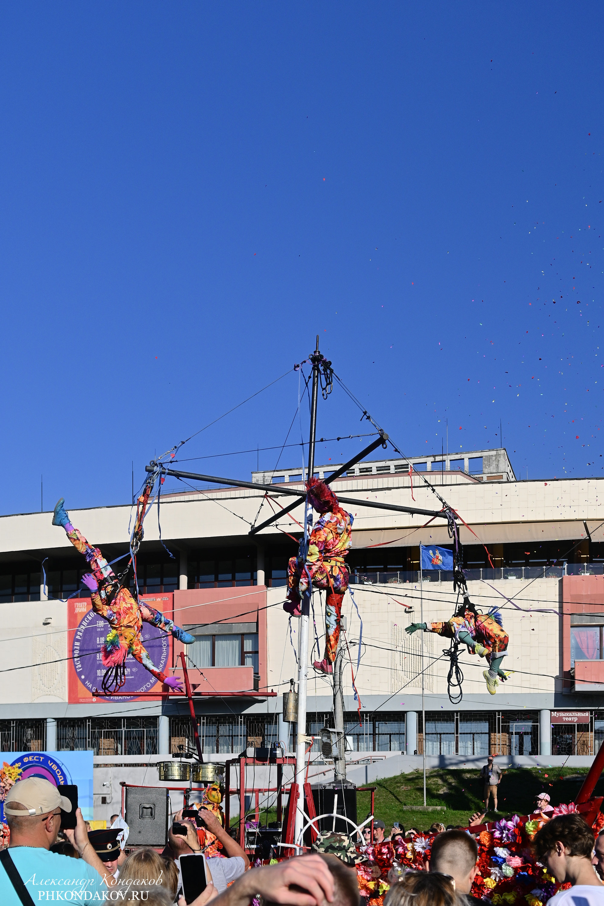 Съемка дня города в Иваново. Фотограф в Иваново: Каталожная съемка одежды и постельного белья, Wildberries
