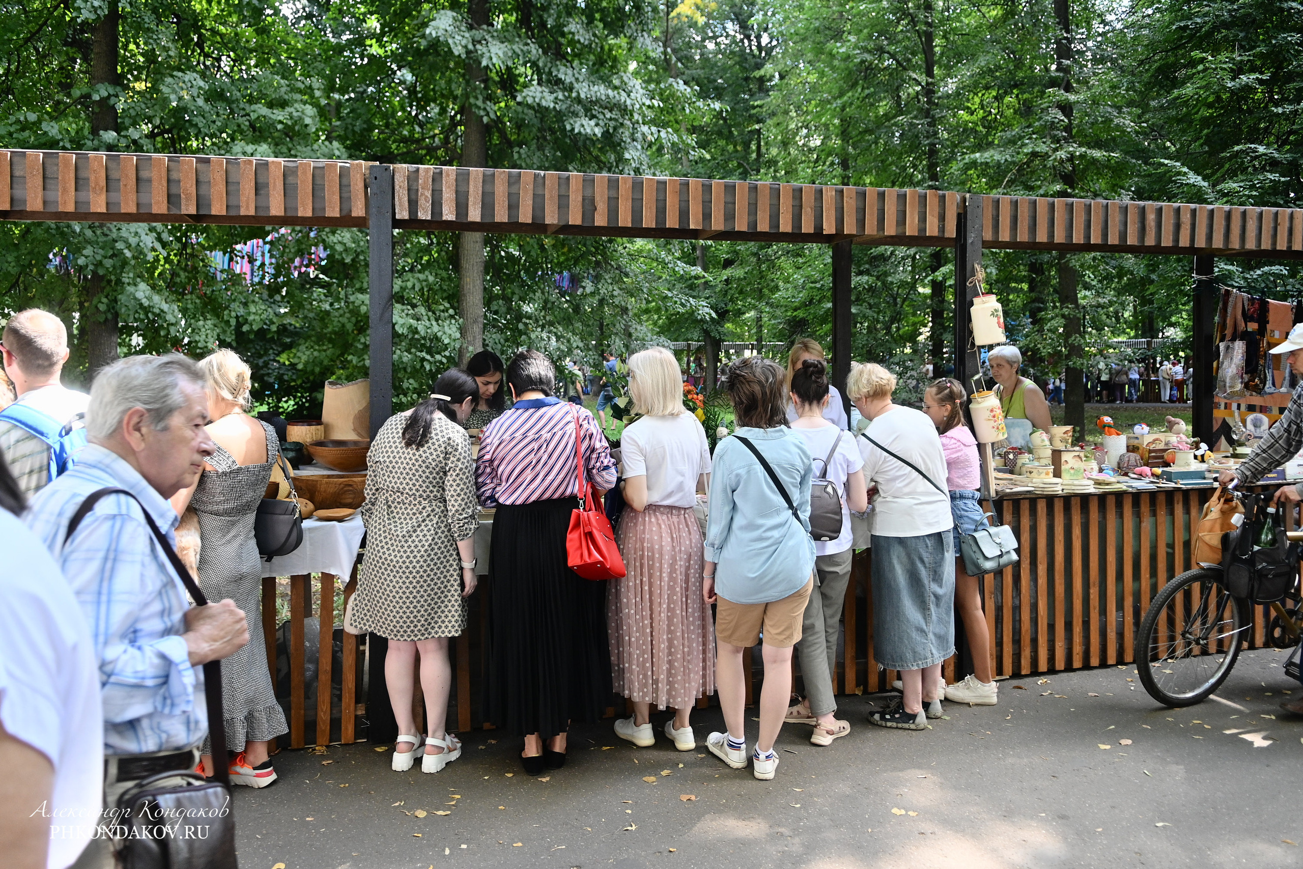 Съемка дня города в Иваново. Фотограф в Иваново: Каталожная съемка одежды и постельного белья, Wildberries