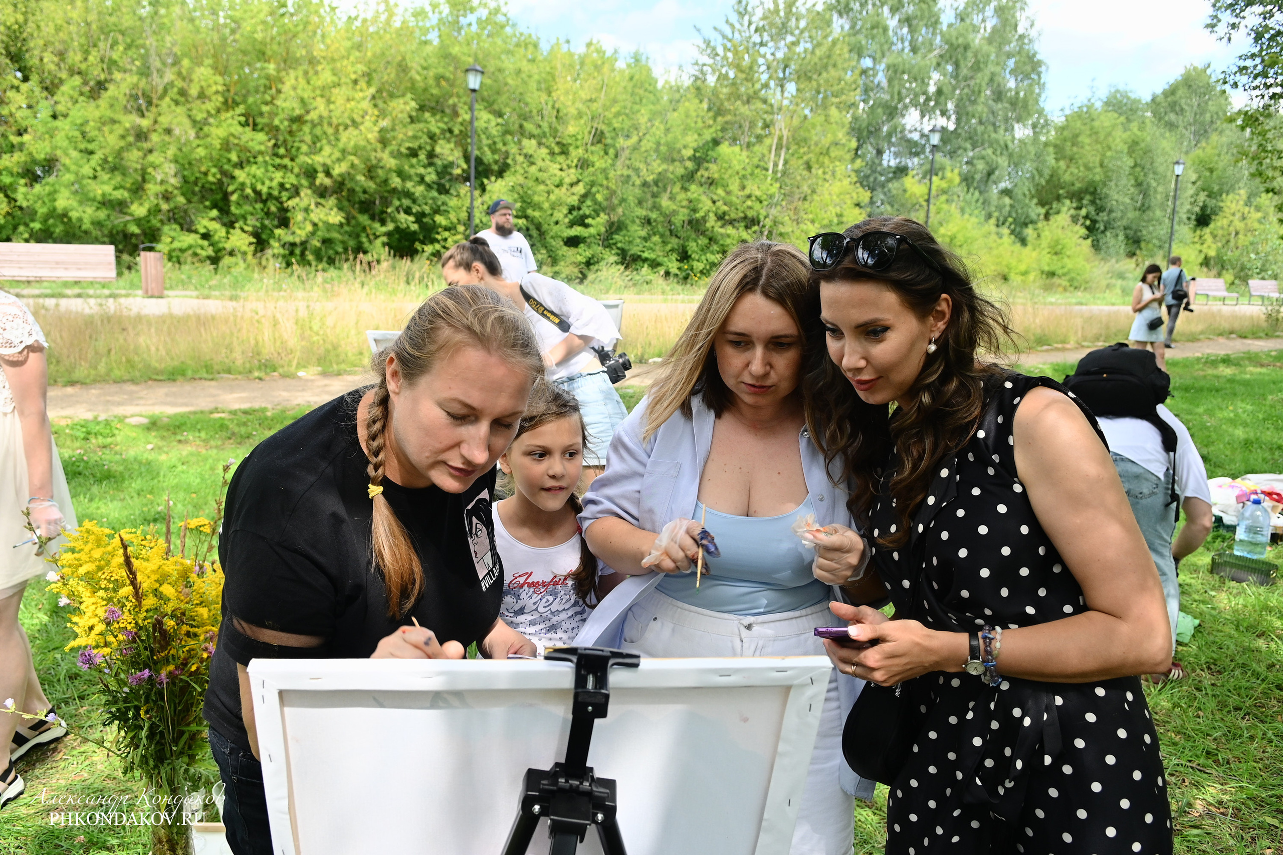 Съемка дня города в Иваново. Фотограф в Иваново: Каталожная съемка одежды и постельного белья, Wildberries