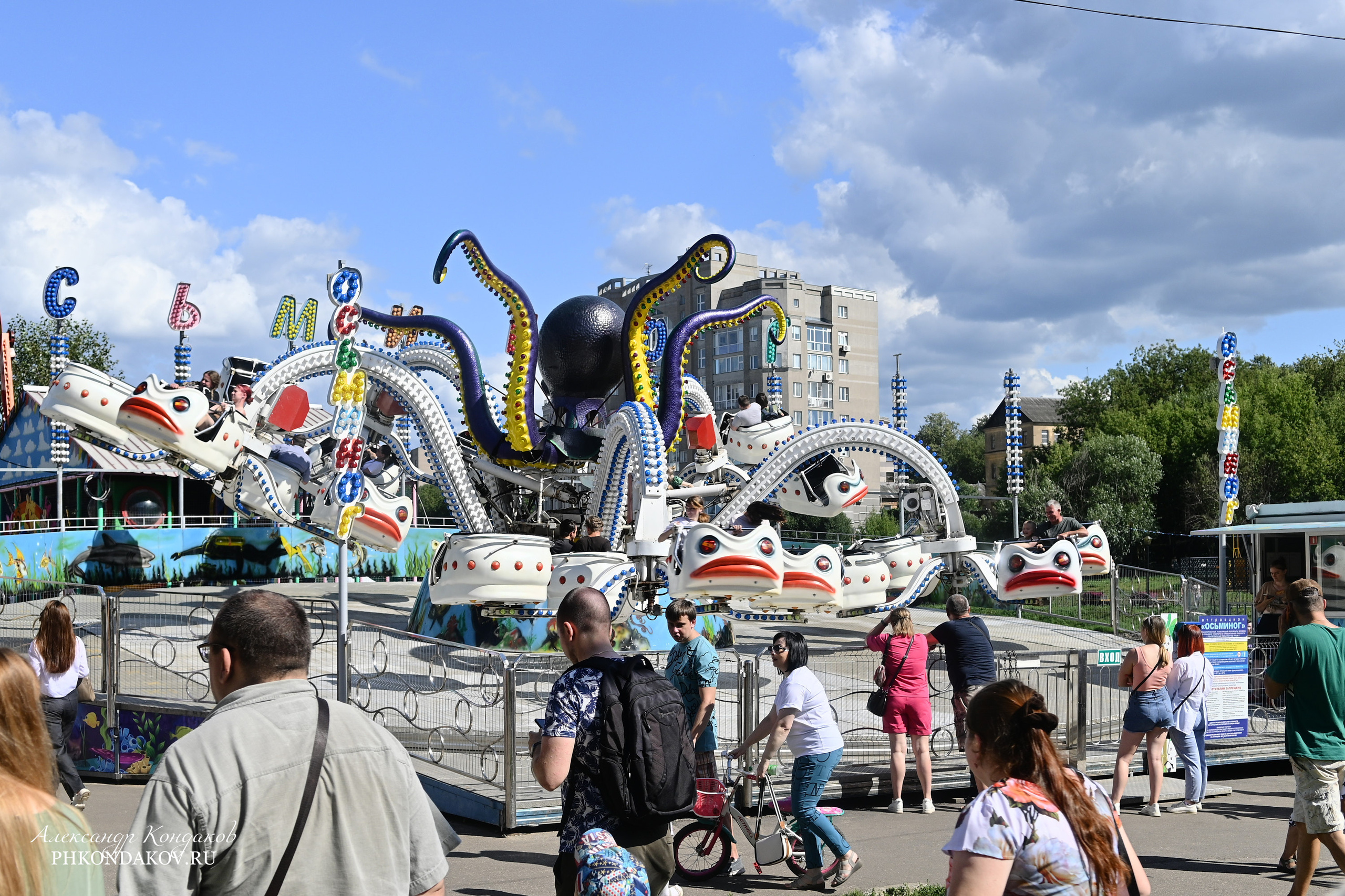 Съемка дня города в Иваново. Фотограф в Иваново: Каталожная съемка одежды и постельного белья, Wildberries