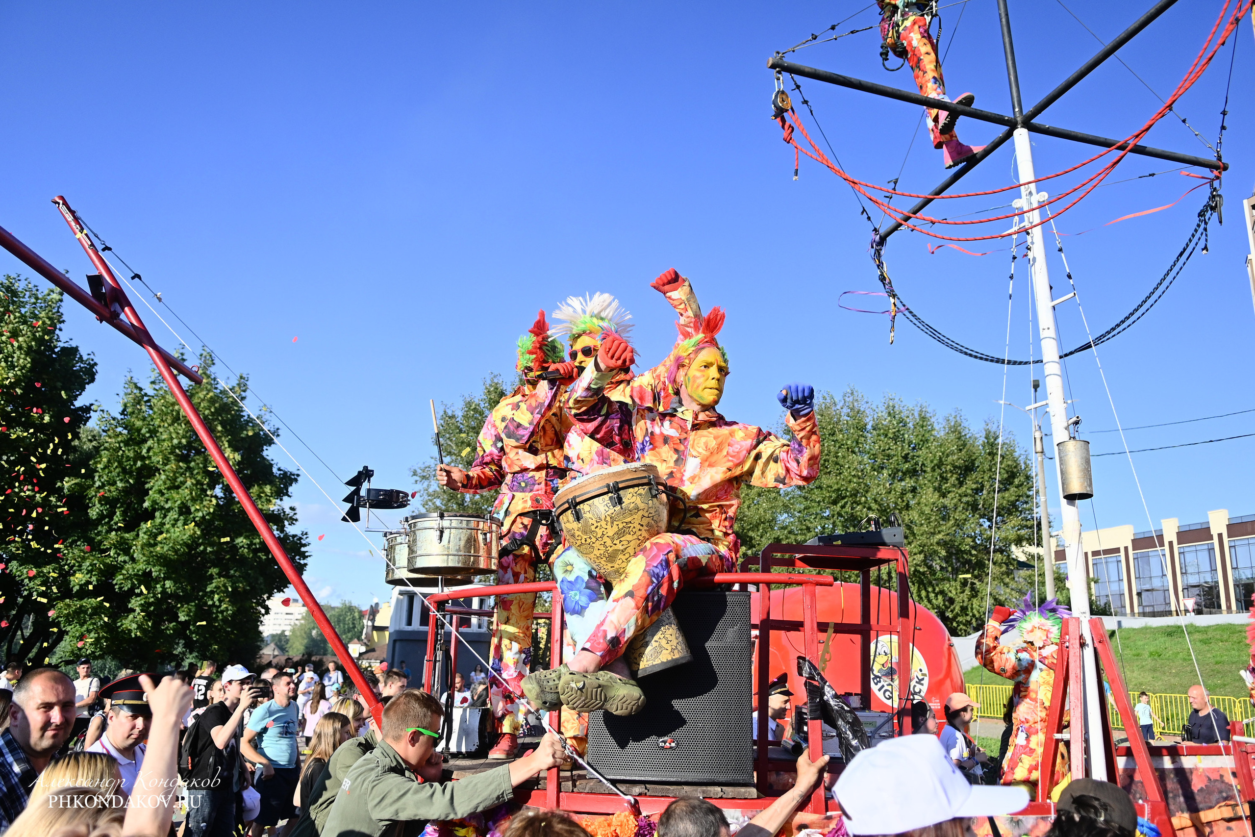 Съемка дня города в Иваново. Фотограф в Иваново: Каталожная съемка одежды и постельного белья, Wildberries
