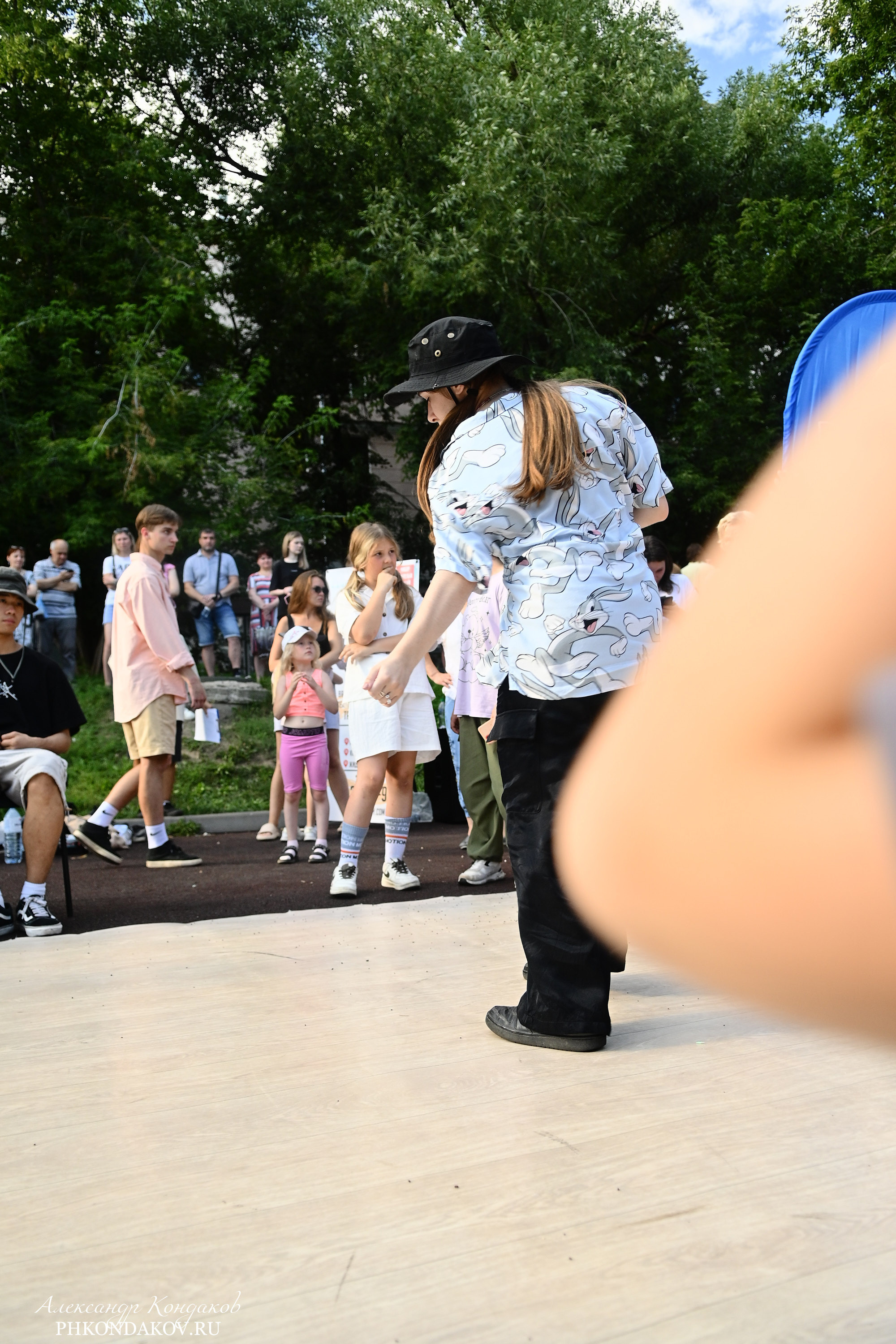 Съемка дня города в Иваново. Фотограф в Иваново: Каталожная съемка одежды и постельного белья, Wildberries