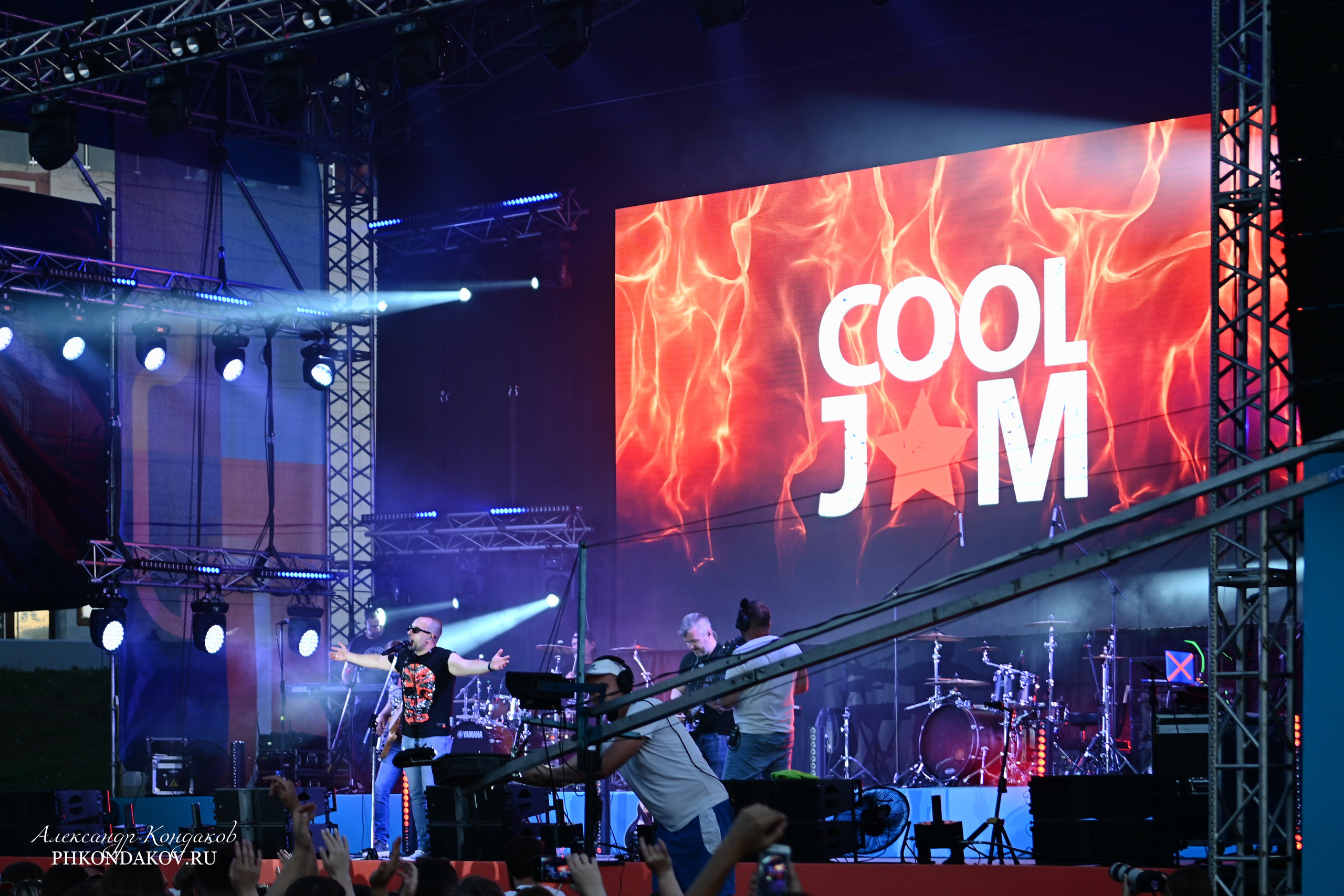 Съемка дня города в Иваново. Фотограф в Иваново: Каталожная съемка одежды и постельного белья, Wildberries