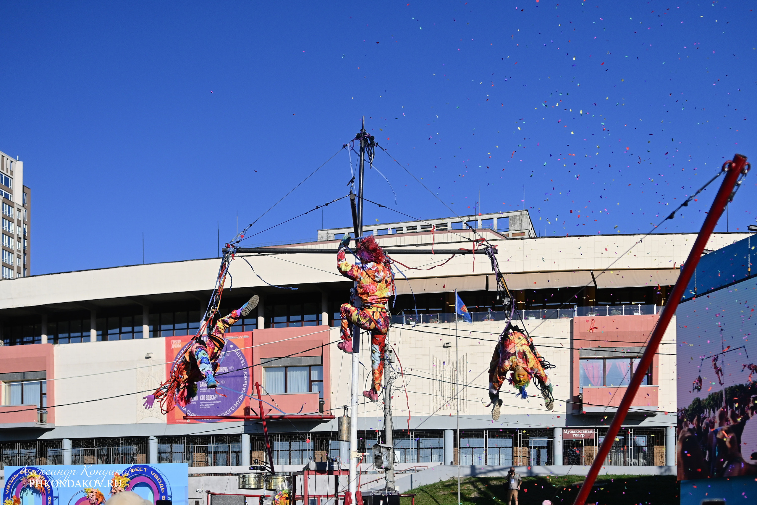 Съемка дня города в Иваново. Фотограф в Иваново: Каталожная съемка одежды и постельного белья, Wildberries