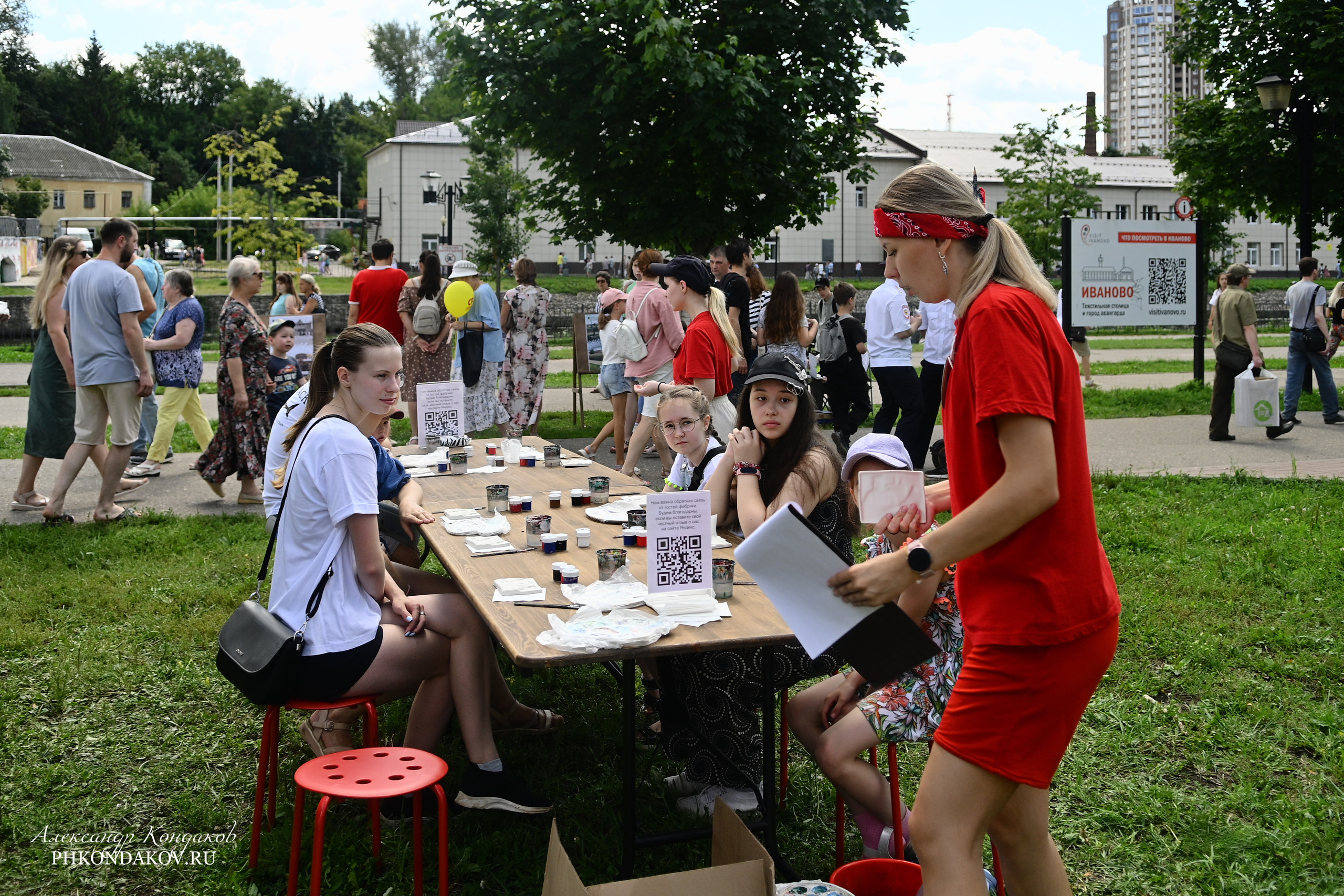 Съемка дня города в Иваново. Фотограф в Иваново: Каталожная съемка одежды и постельного белья, Wildberries