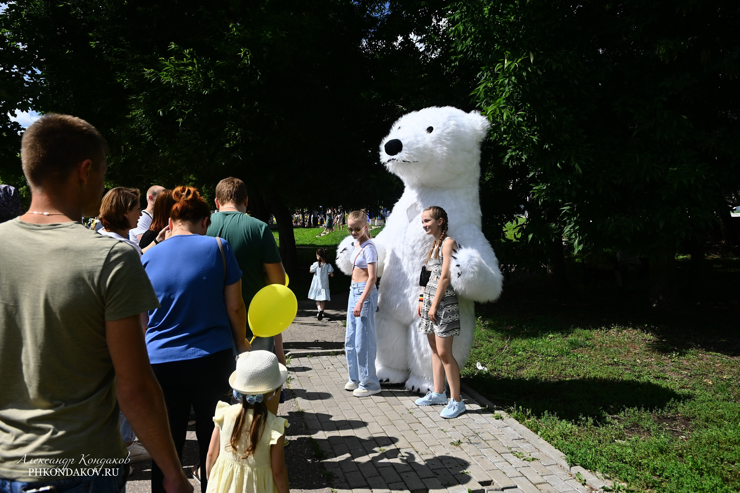 Съемка дня города в Иваново. Фотограф в Иваново: Каталожная съемка одежды и постельного белья, Wildberries
