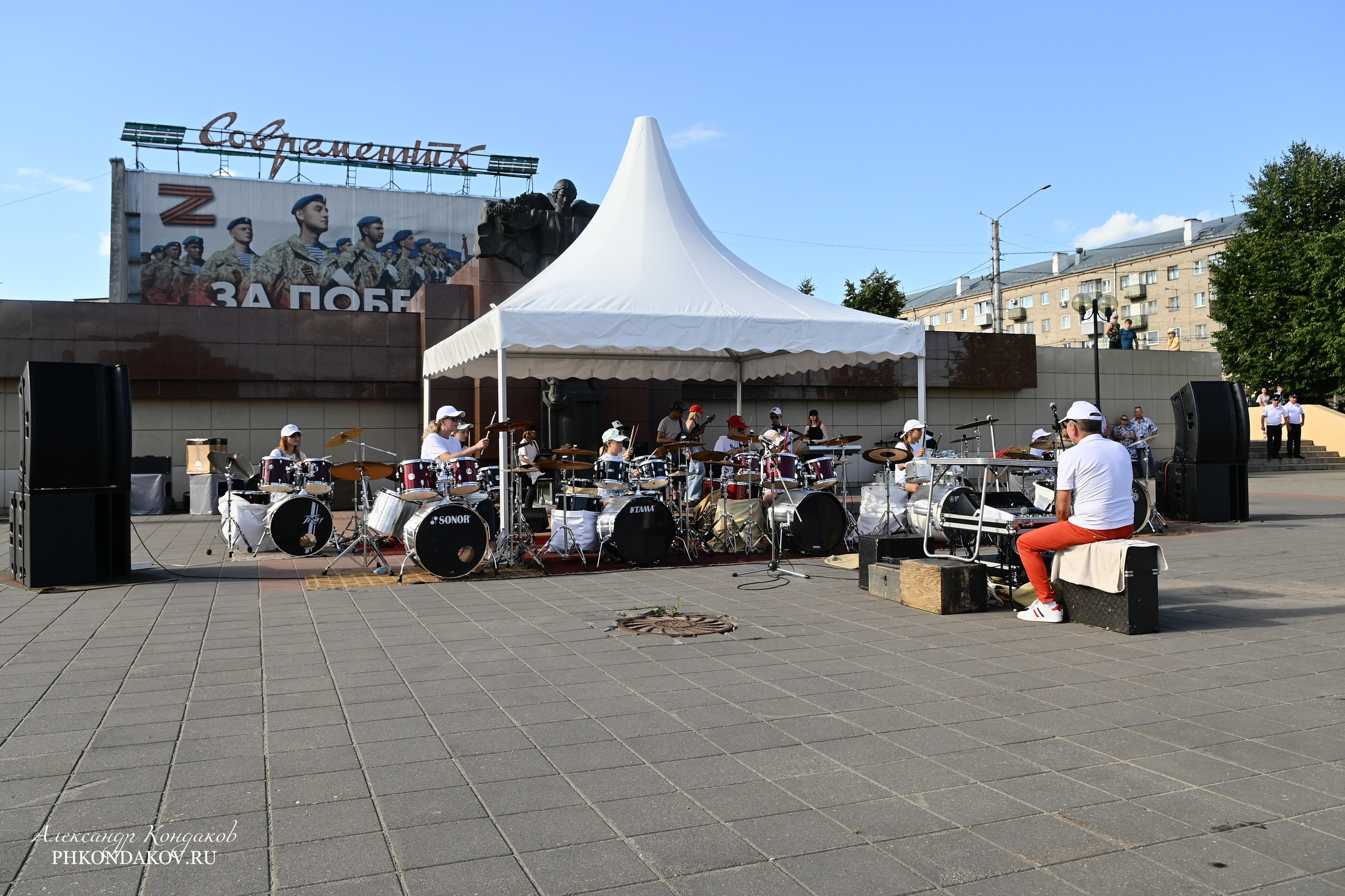 Съемка дня города в Иваново. Фотограф в Иваново: Каталожная съемка одежды и постельного белья, Wildberries