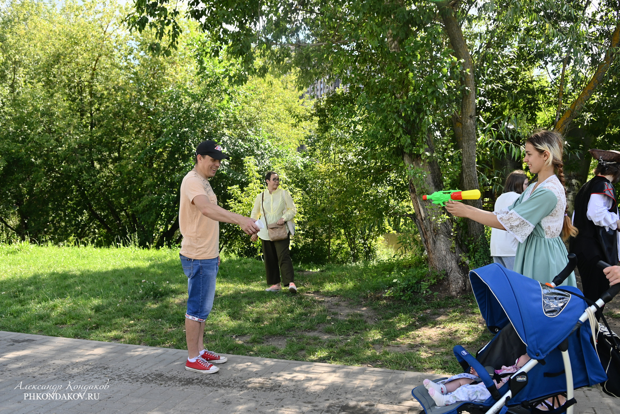 Съемка дня города в Иваново. Фотограф в Иваново: Каталожная съемка одежды и постельного белья, Wildberries