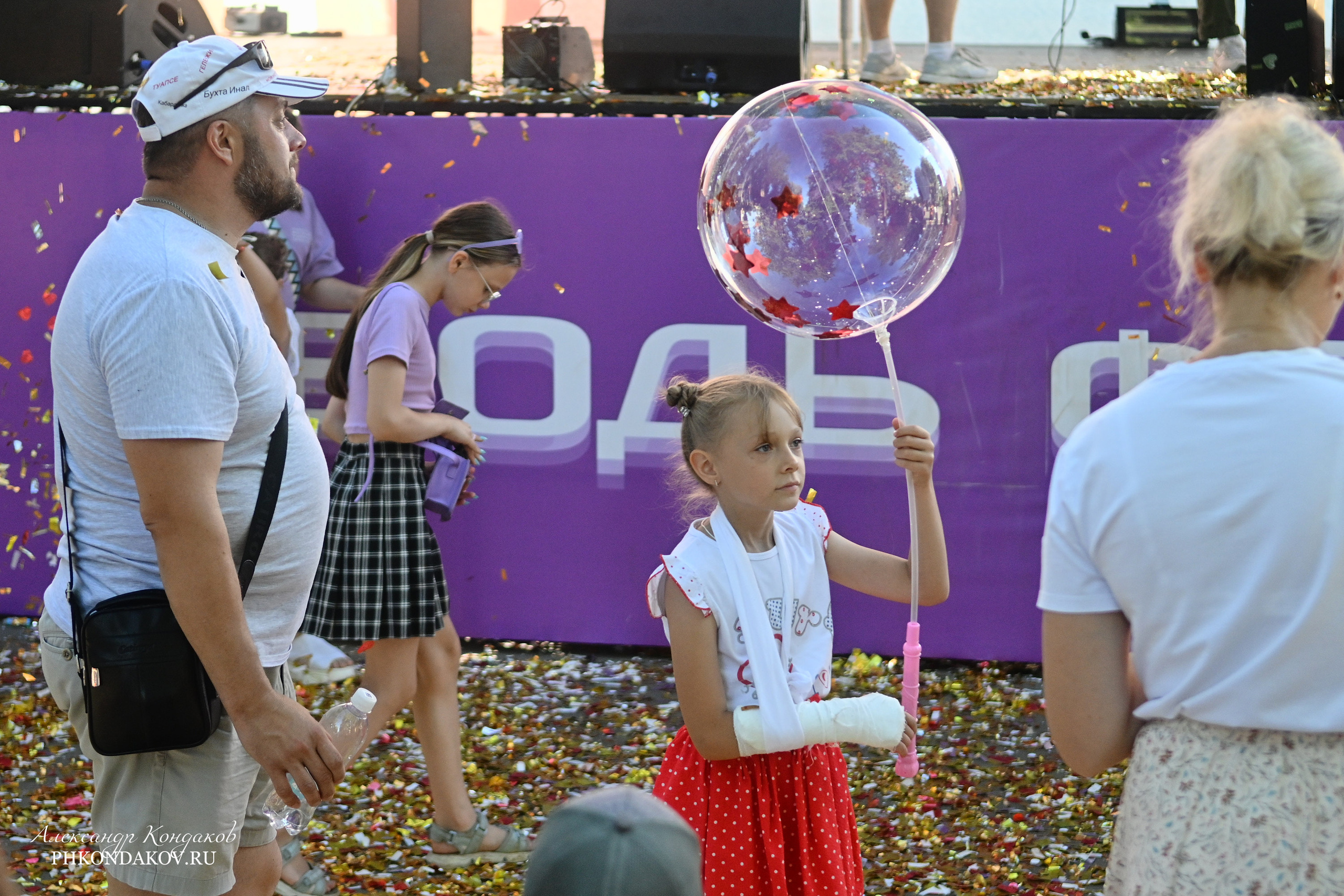 Съемка дня города в Иваново. Фотограф в Иваново: Каталожная съемка одежды и постельного белья, Wildberries