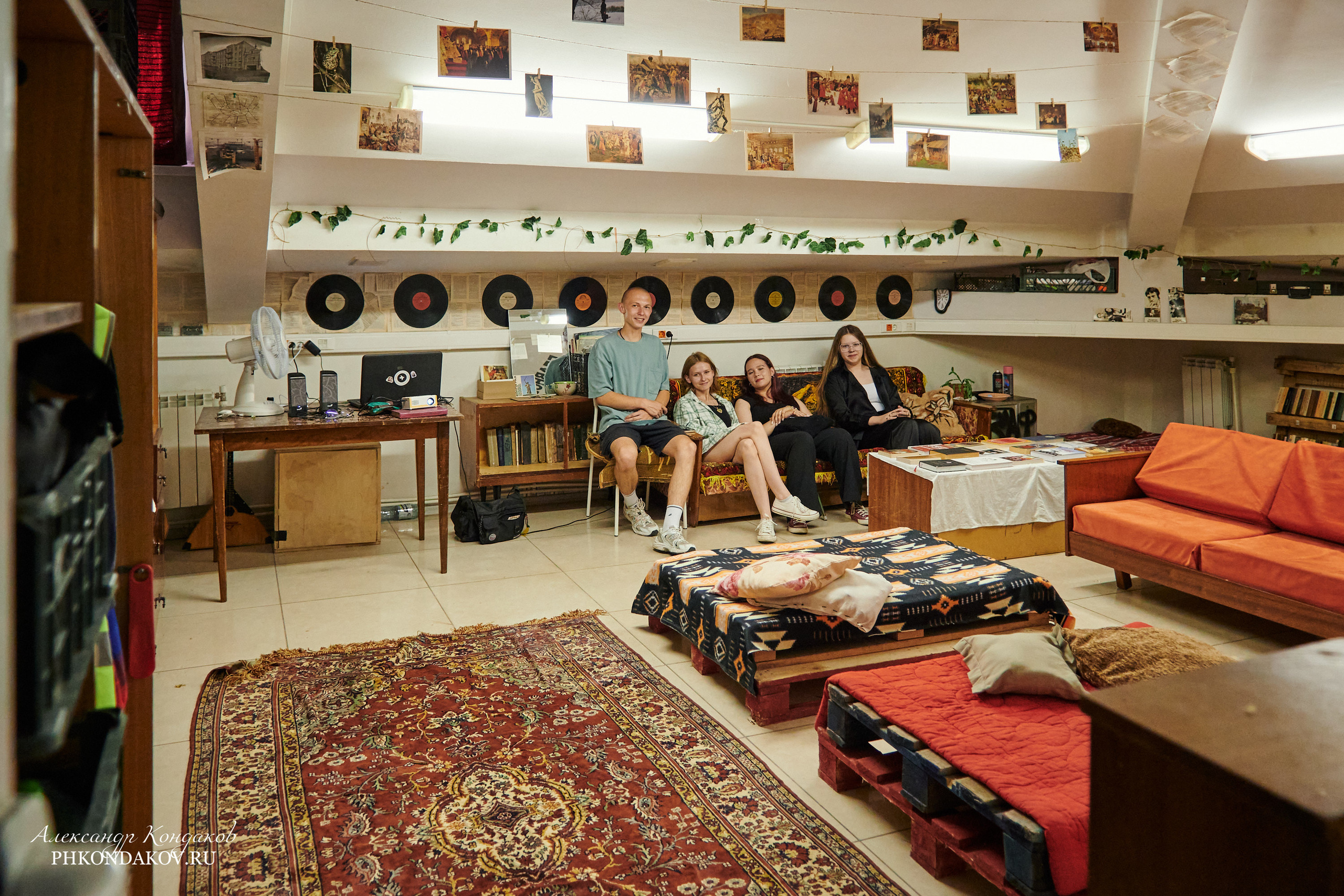 Арт центр Шкаф. Фотограф в Иваново: Каталожная съемка одежды и постельного белья, Wildberries