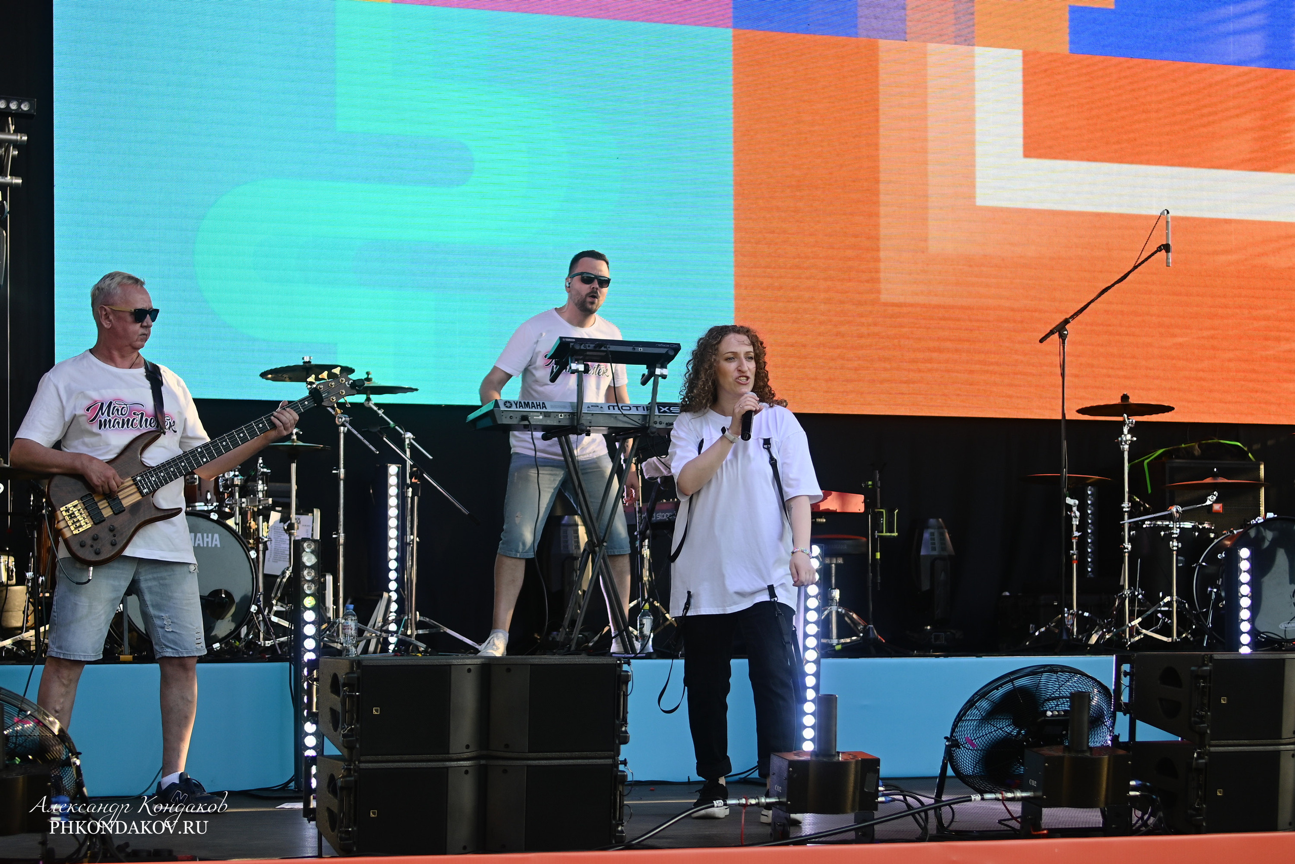 Съемка дня города в Иваново. Фотограф в Иваново: Каталожная съемка одежды и постельного белья, Wildberries