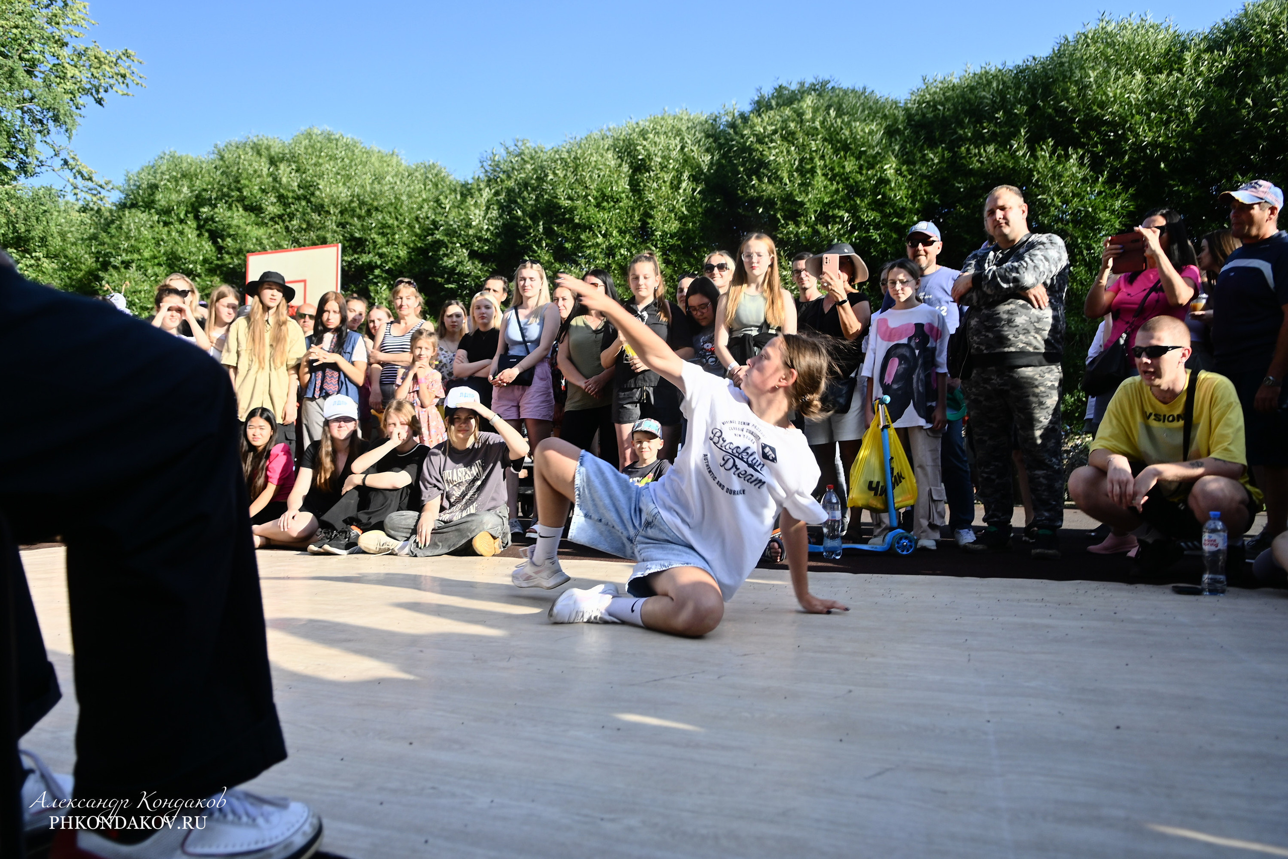 Съемка дня города в Иваново. Фотограф в Иваново: Каталожная съемка одежды и постельного белья, Wildberries