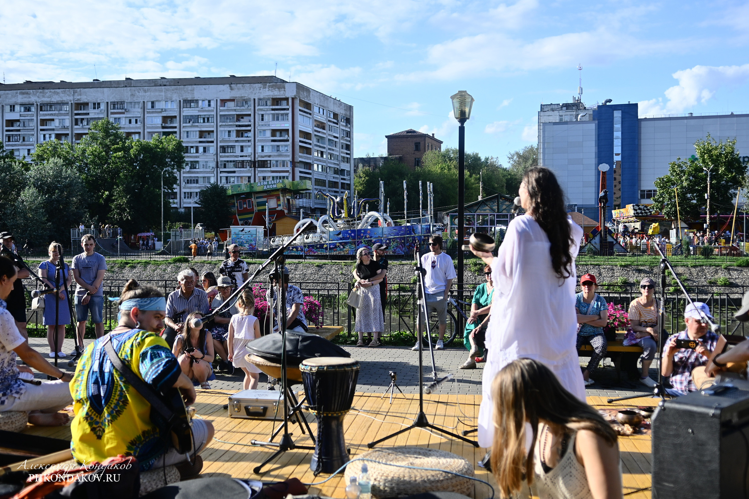 Съемка дня города в Иваново. Фотограф в Иваново: Каталожная съемка одежды и постельного белья, Wildberries