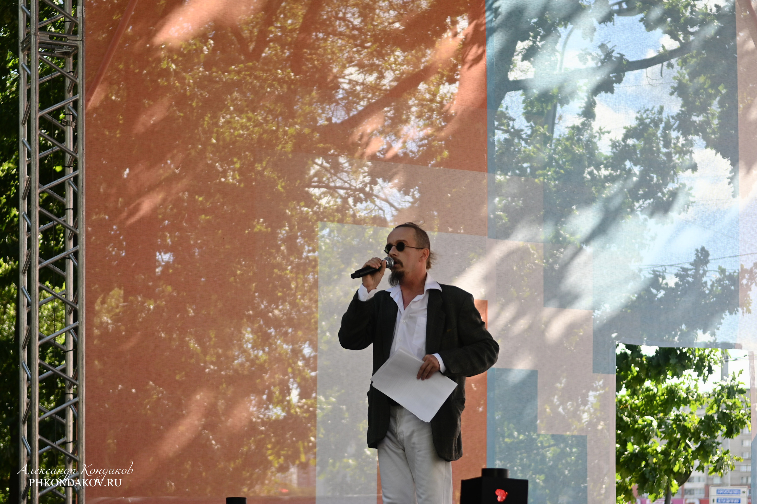 Съемка дня города в Иваново. Фотограф в Иваново: Каталожная съемка одежды и постельного белья, Wildberries