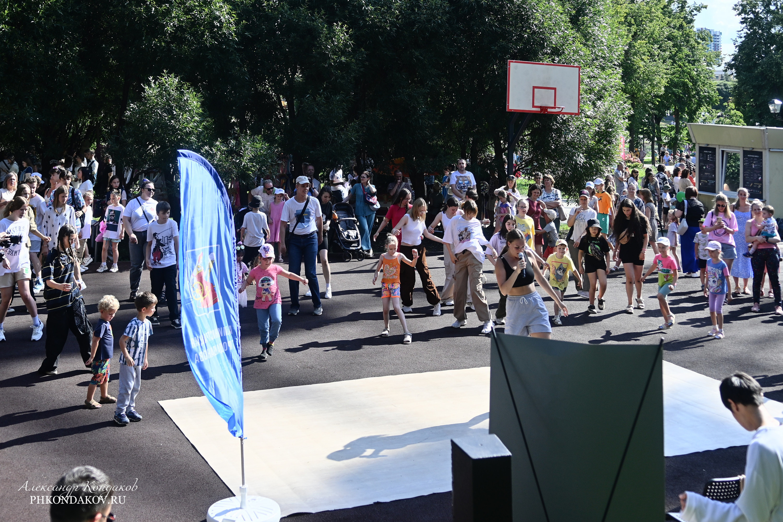 Съемка дня города в Иваново. Фотограф в Иваново: Каталожная съемка одежды и постельного белья, Wildberries