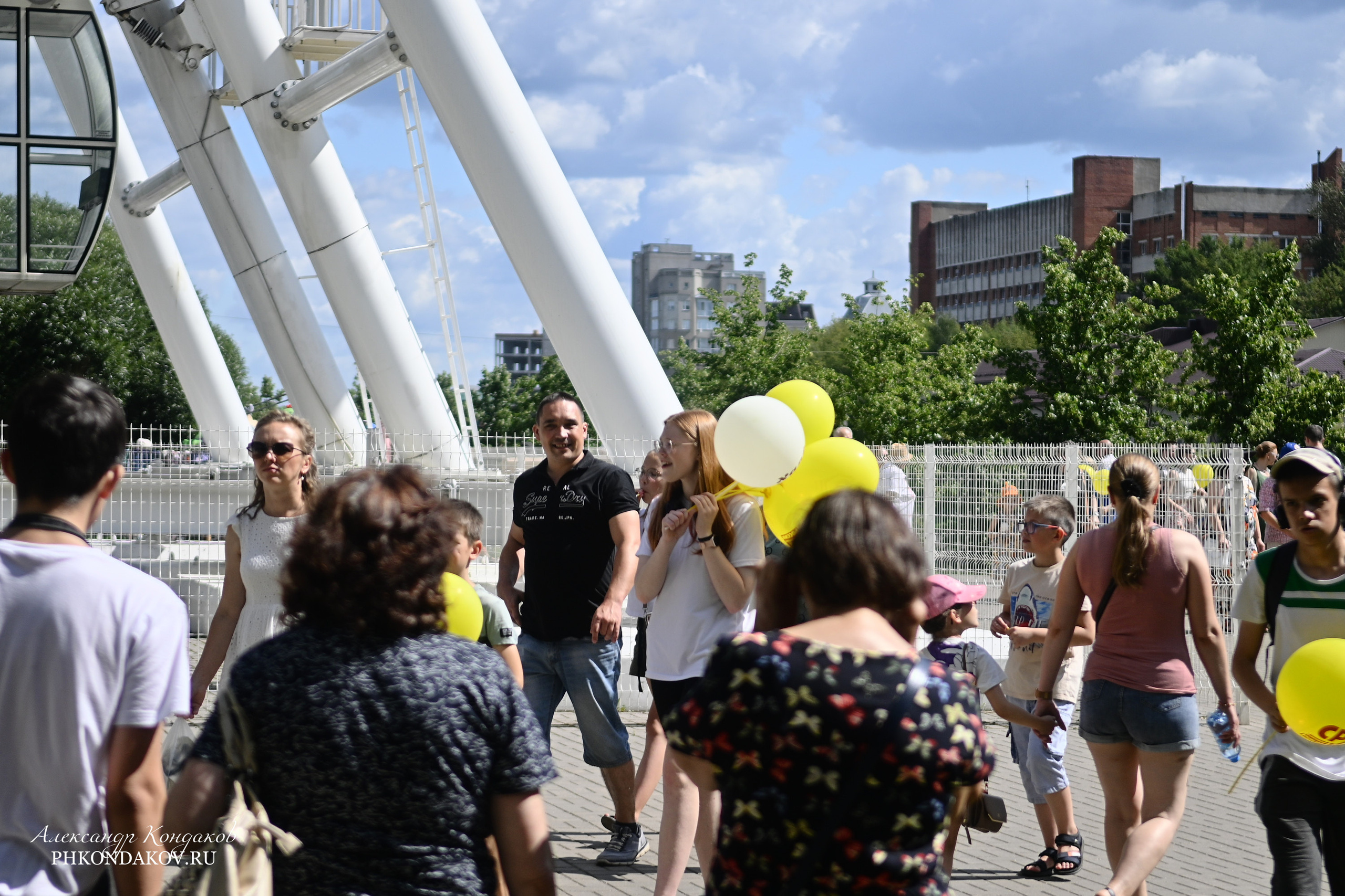 Съемка дня города в Иваново. Фотограф в Иваново: Каталожная съемка одежды и постельного белья, Wildberries