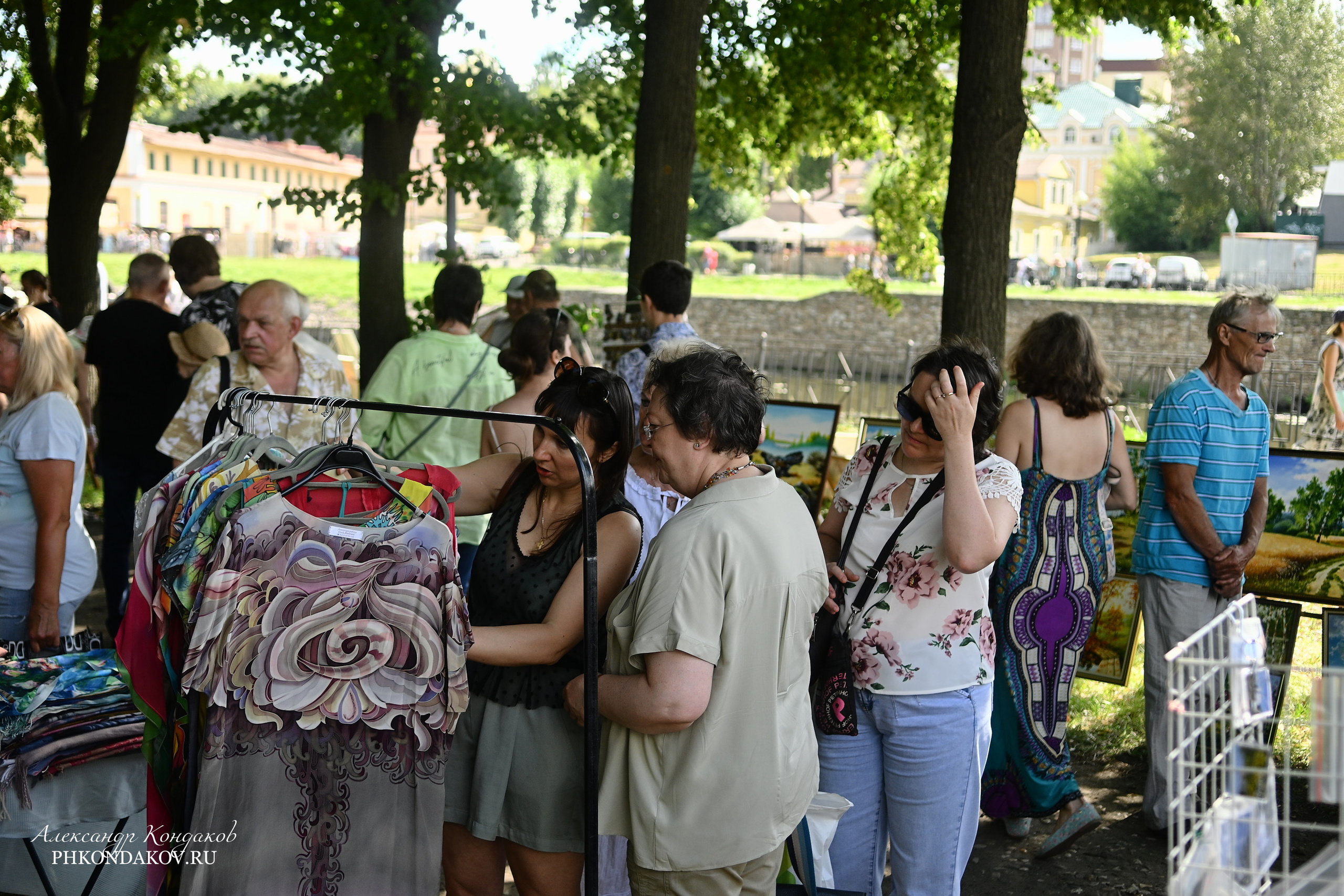 Съемка дня города в Иваново. Фотограф в Иваново: Каталожная съемка одежды и постельного белья, Wildberries
