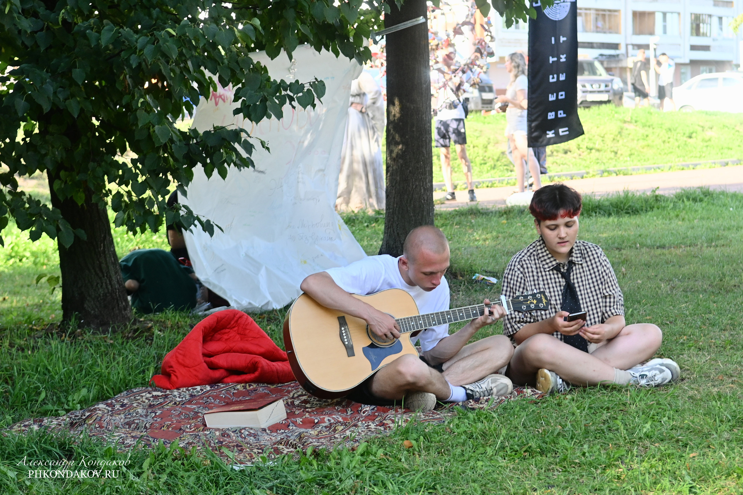 Съемка дня города в Иваново. Фотограф в Иваново: Каталожная съемка одежды и постельного белья, Wildberries