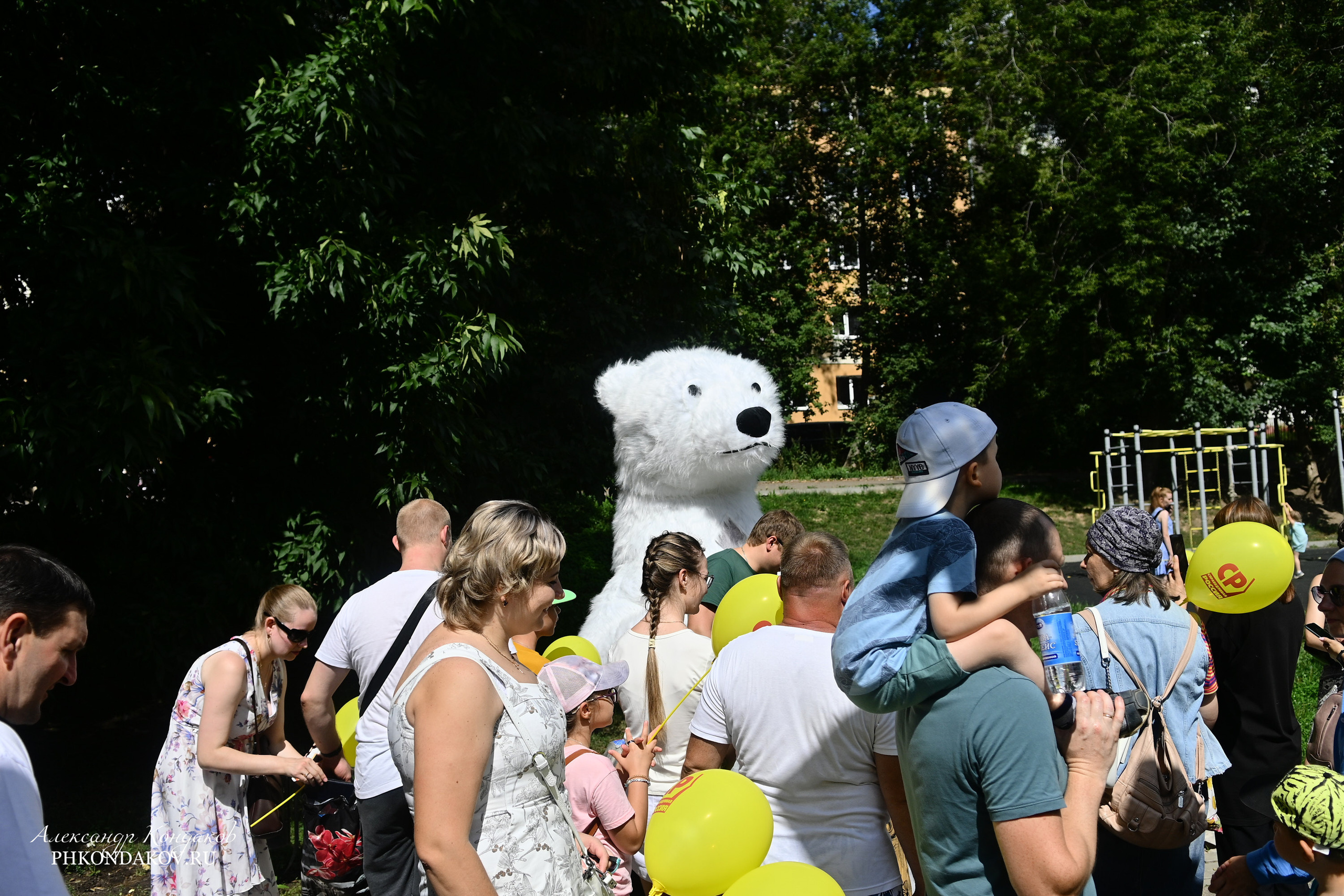 Съемка дня города в Иваново. Фотограф в Иваново: Каталожная съемка одежды и постельного белья, Wildberries