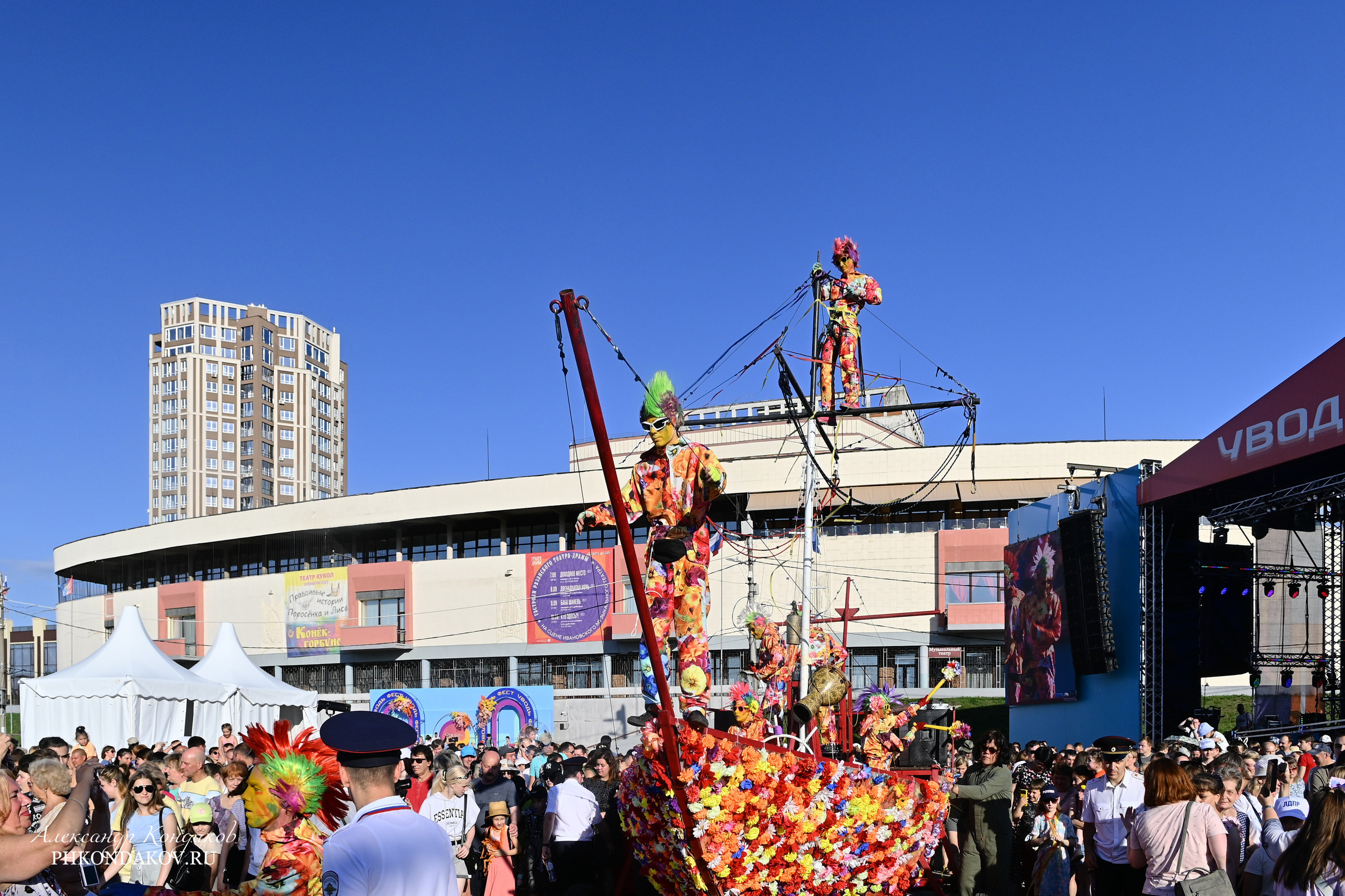 Съемка дня города в Иваново. Фотограф в Иваново: Каталожная съемка одежды и постельного белья, Wildberries