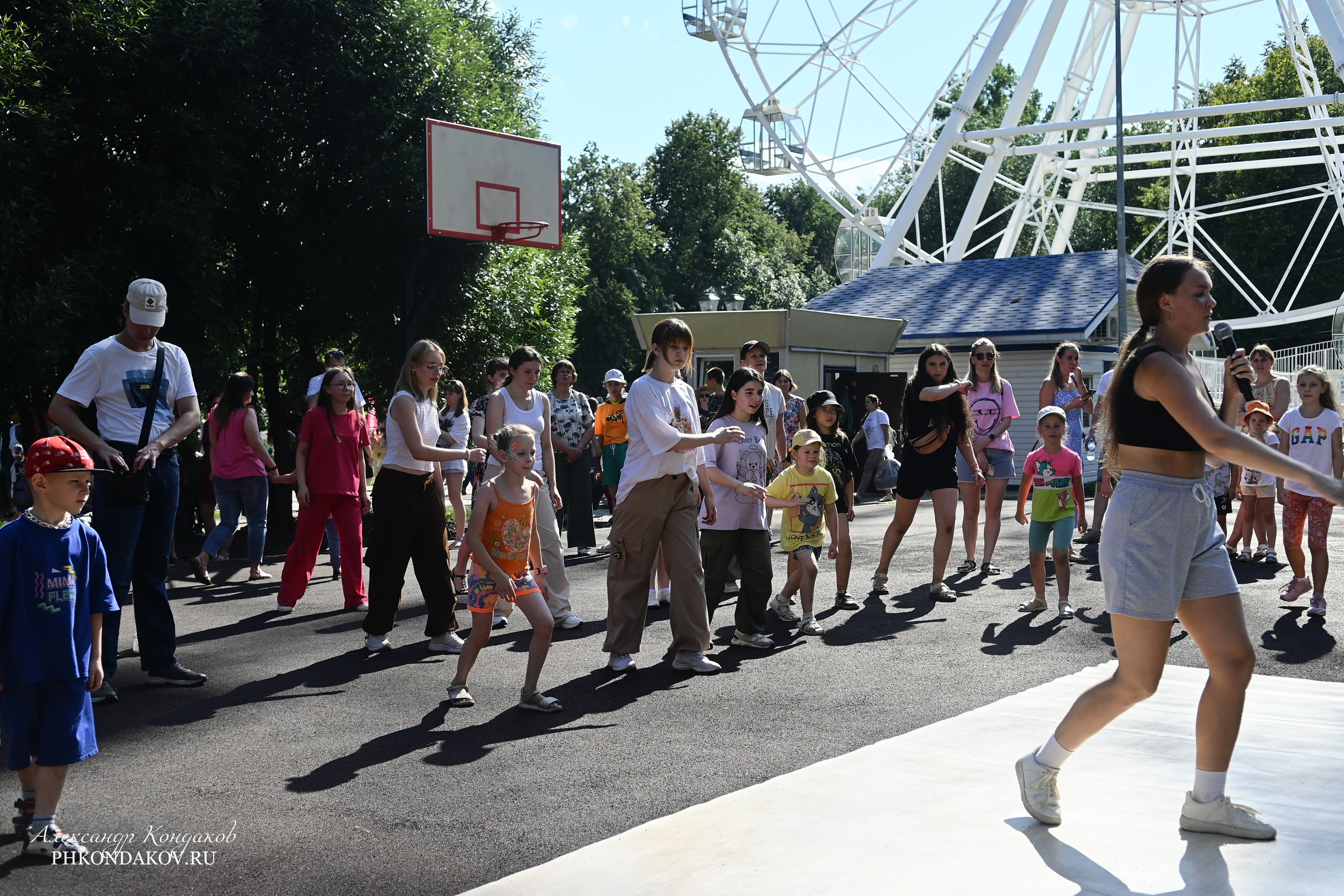 Съемка дня города в Иваново. Фотограф в Иваново: Каталожная съемка одежды и постельного белья, Wildberries